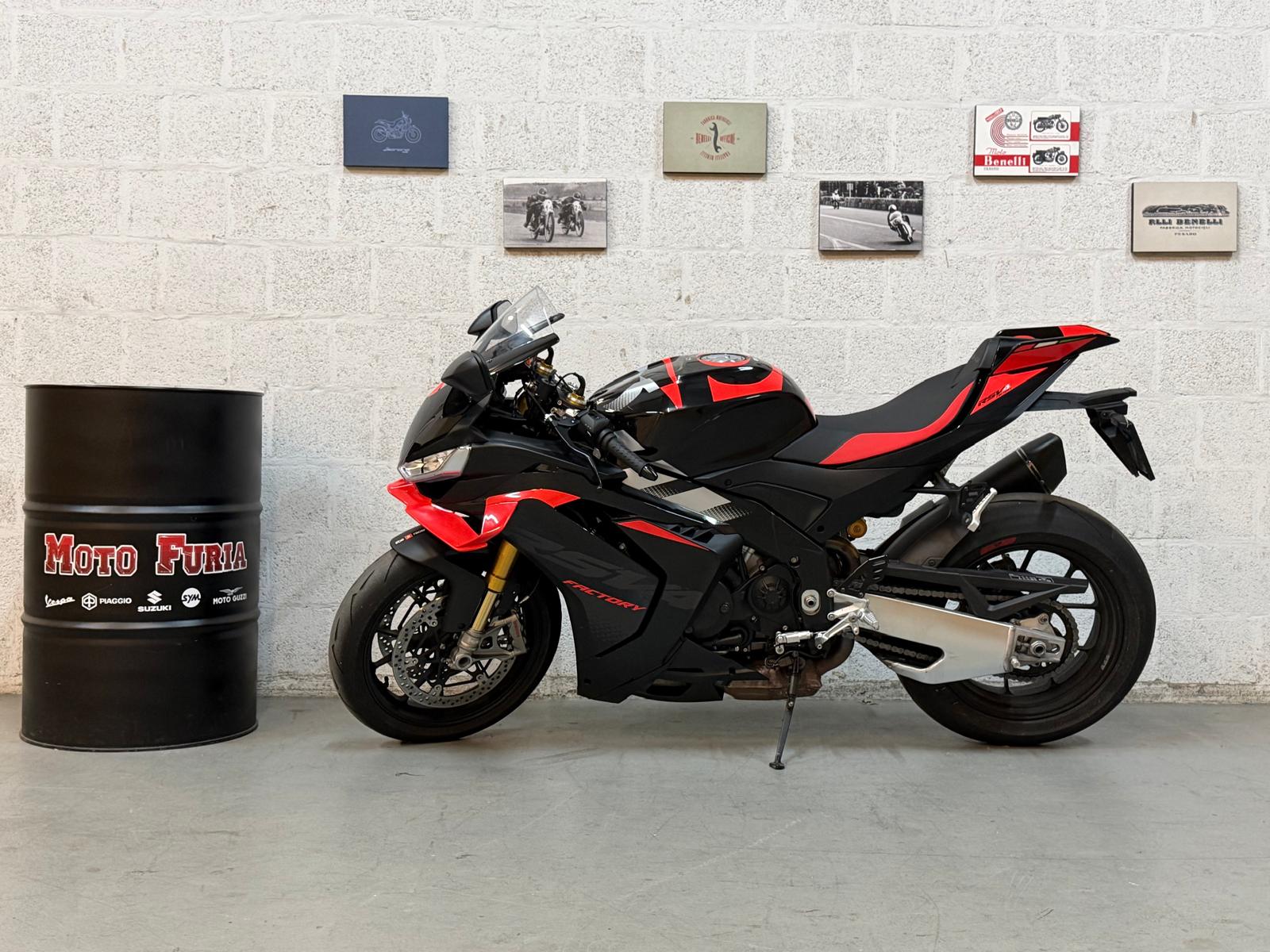 APRILIA RSV4 1100 E5+ Factory-image-10