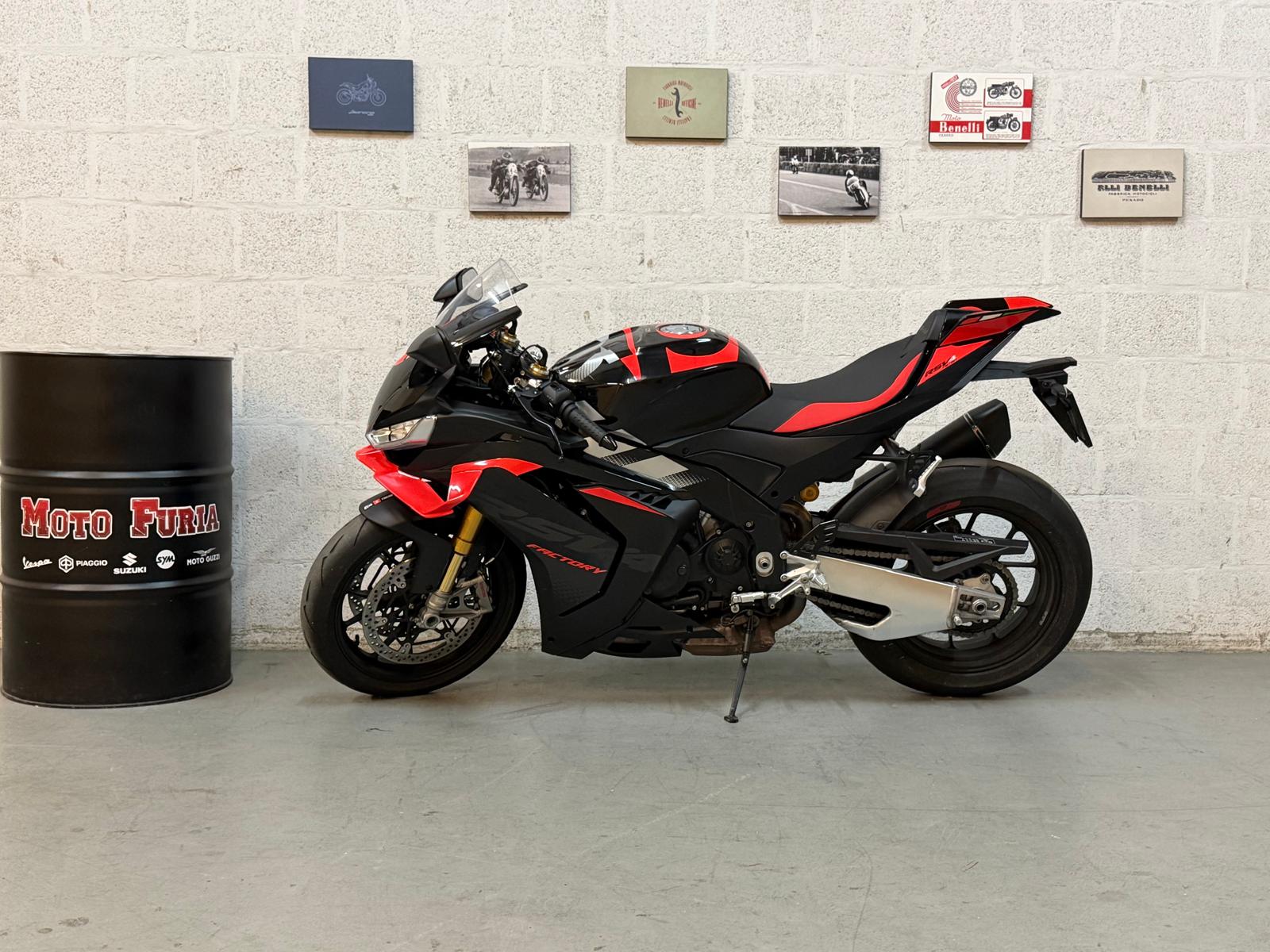 APRILIA RSV4 1100 E5+ Factory-image-7