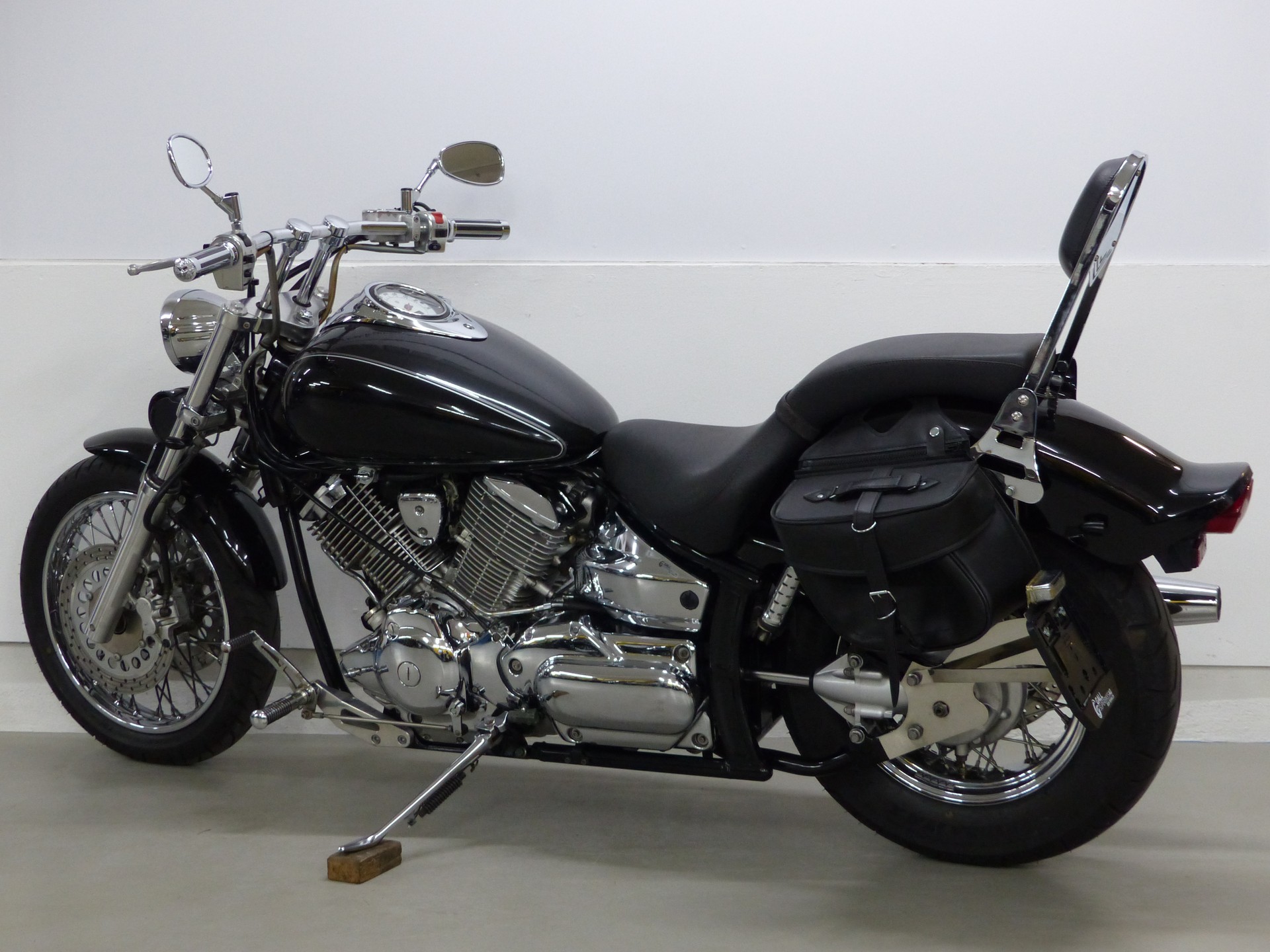 YAMAHA XVS 1100 Drag Star mit Zubehör-image-3
