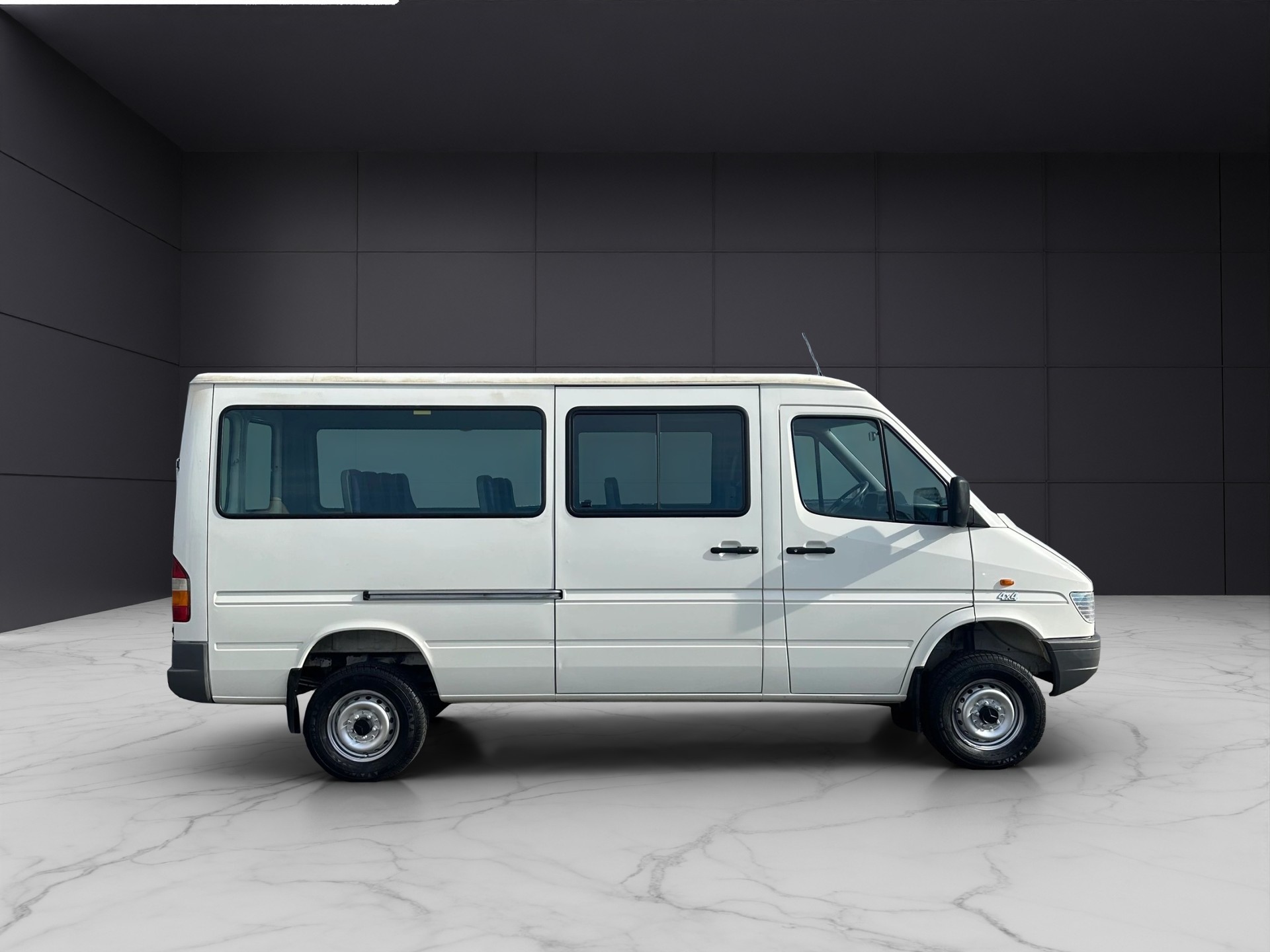 MERCEDES-BENZ Sprinter 312 D 4x4 13 Plätzer-image-6