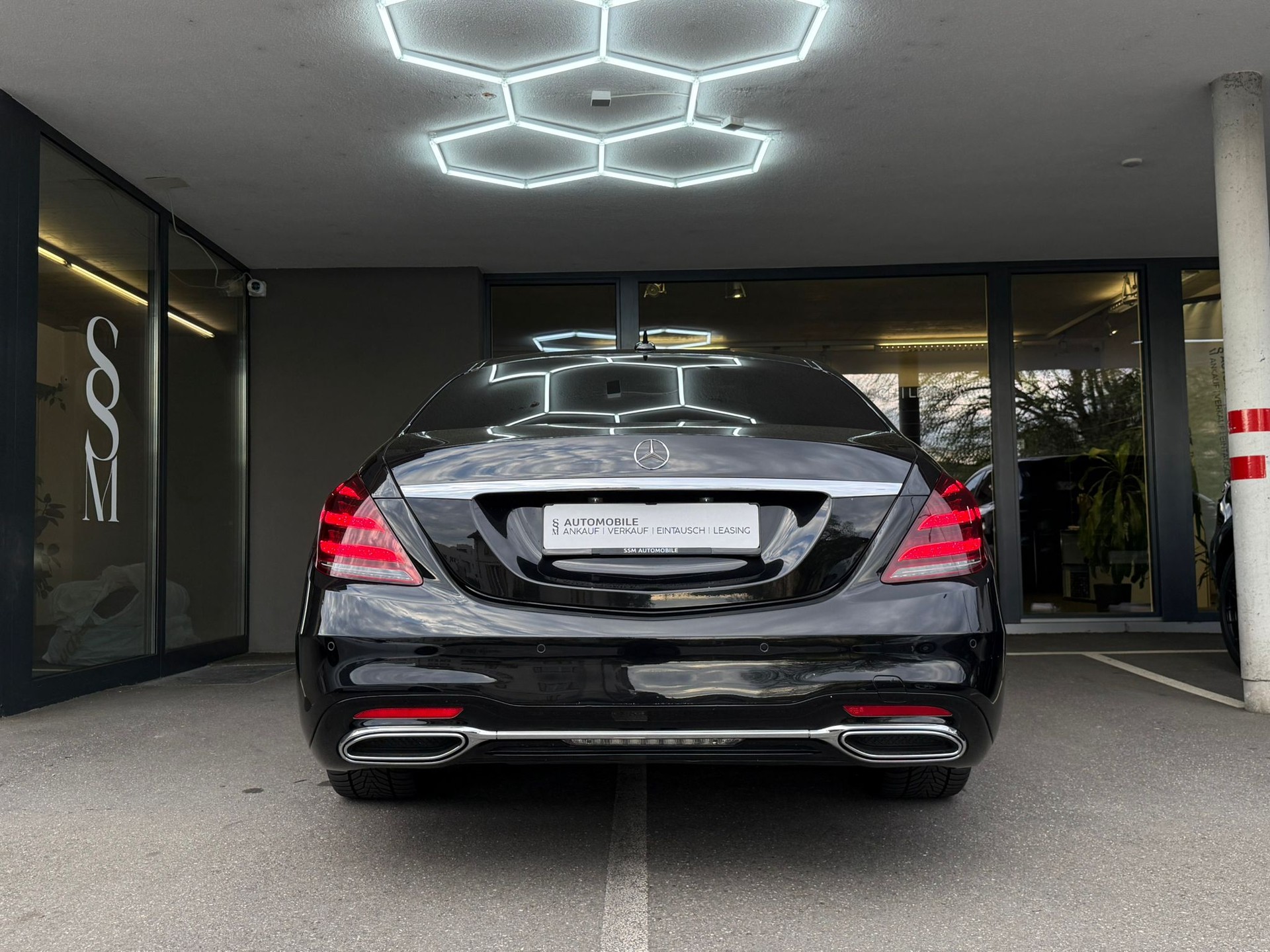 MERCEDES-BENZ S 400 d L AMG-Line 4Matic 9G-Tronic-image-8