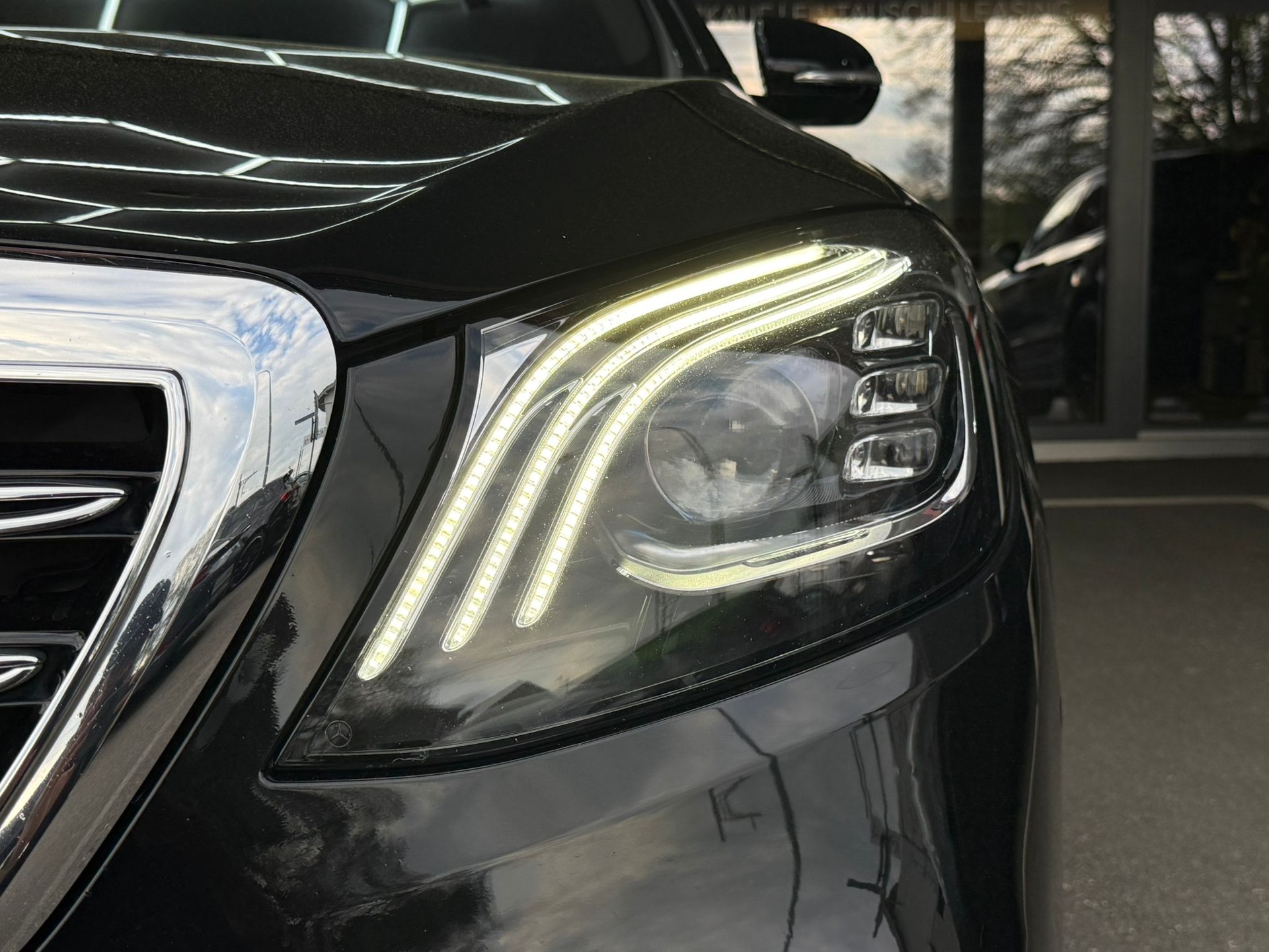 MERCEDES-BENZ S 400 d L AMG-Line 4Matic 9G-Tronic-image-6