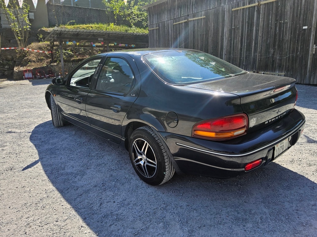 CHRYSLER Stratus 2.5 V6 LX-image-5