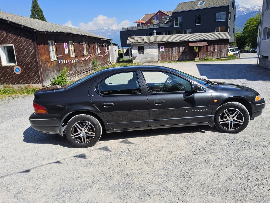 CHRYSLER Stratus 2.5 V6 LX-image-8