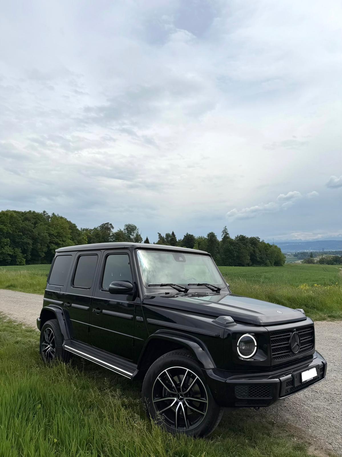 MERCEDES-BENZ Mercedes G500 AMG Line 4MATIC / Burmester / Night Paket / Schiebedach / Ambientebeleuchtung