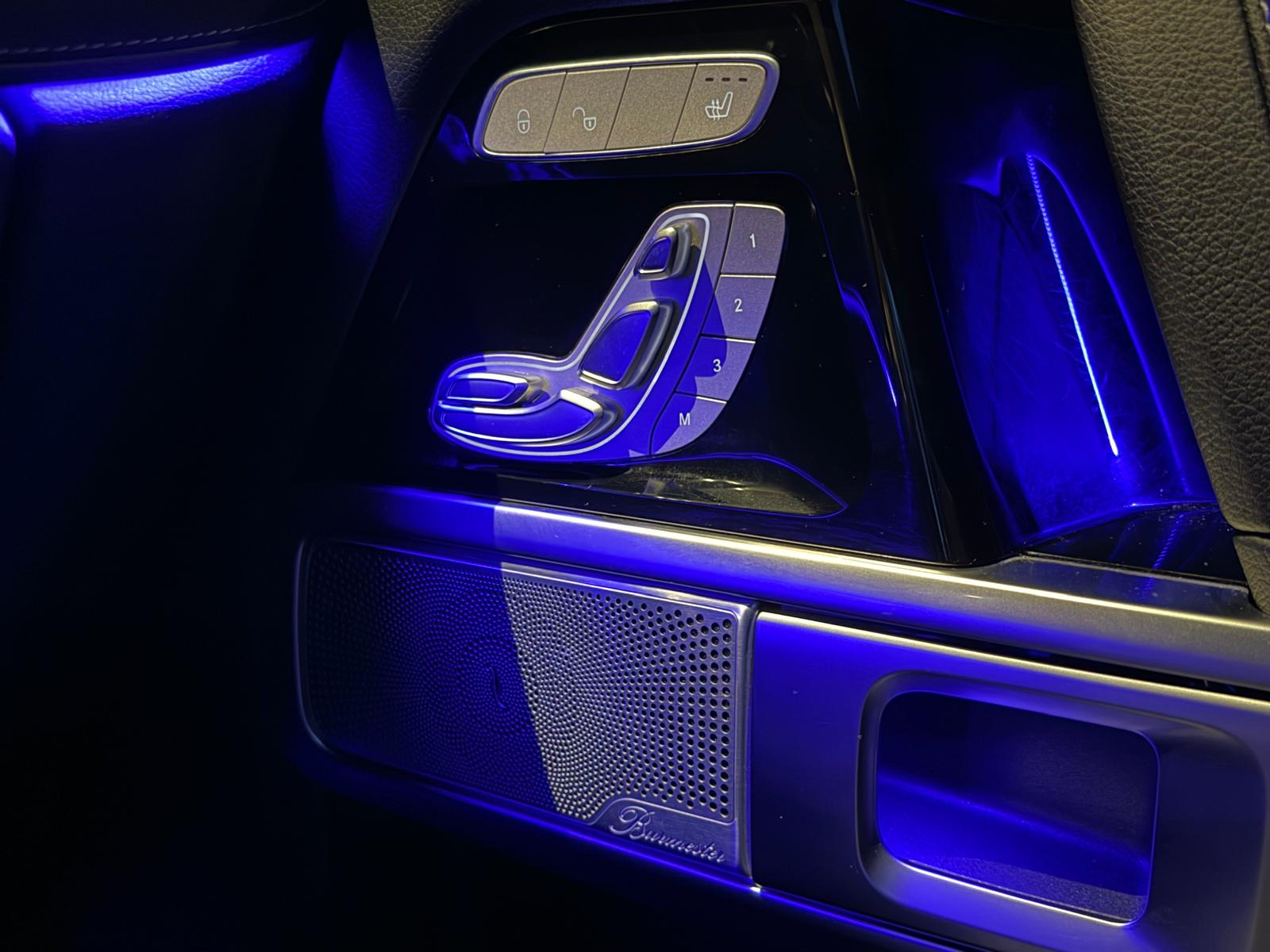 MERCEDES-BENZ Mercedes G500 AMG Line 4MATIC / Burmester / Night Paket / Schiebedach / Ambientebeleuchtung-image-10