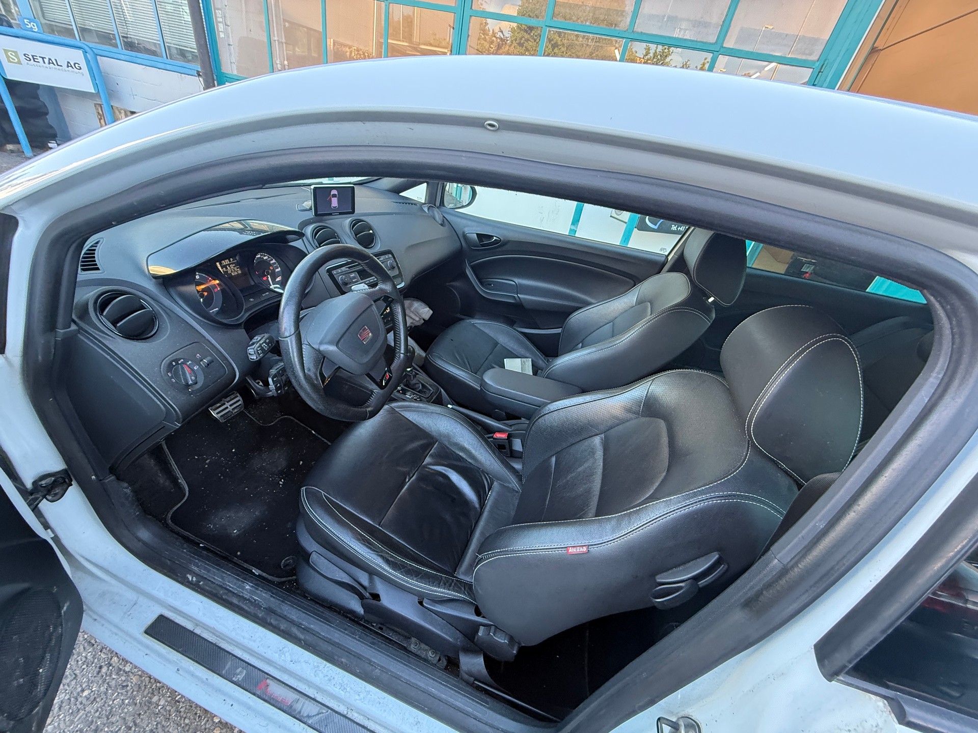 SEAT Ibiza SC 1.4 TSI Cupra DSG-image-7