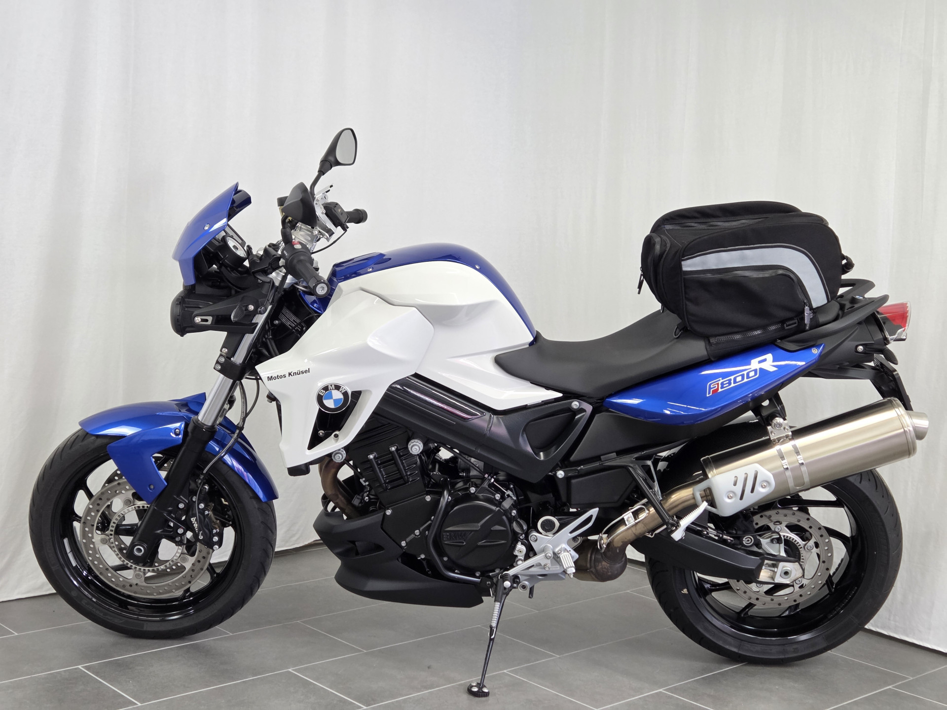 BMW F 800 R-showroom-element-3