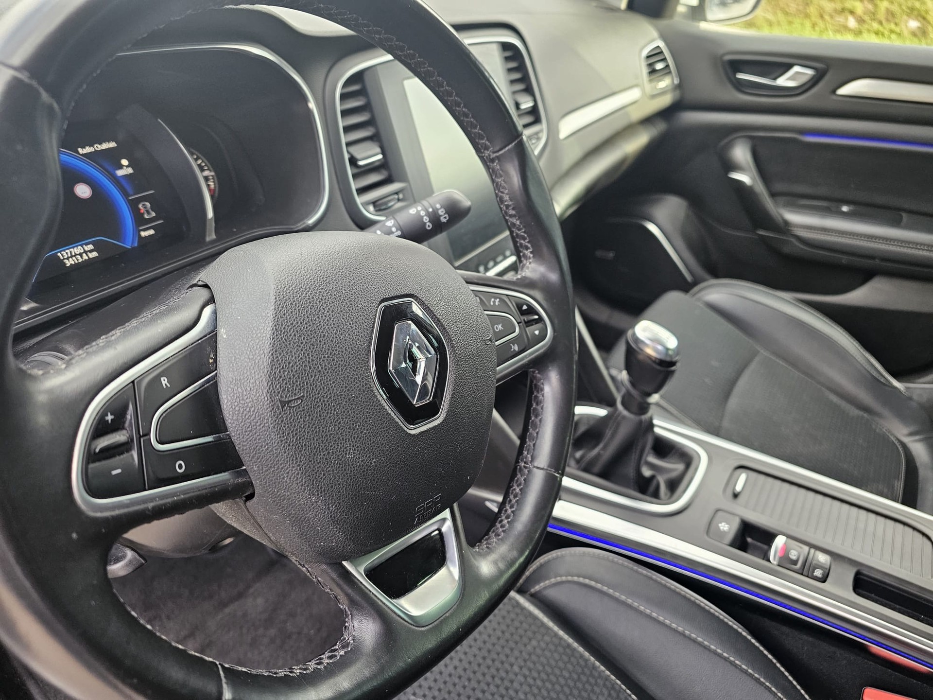 RENAULT Mégane 1.2 16V Turbo Bose-image-9