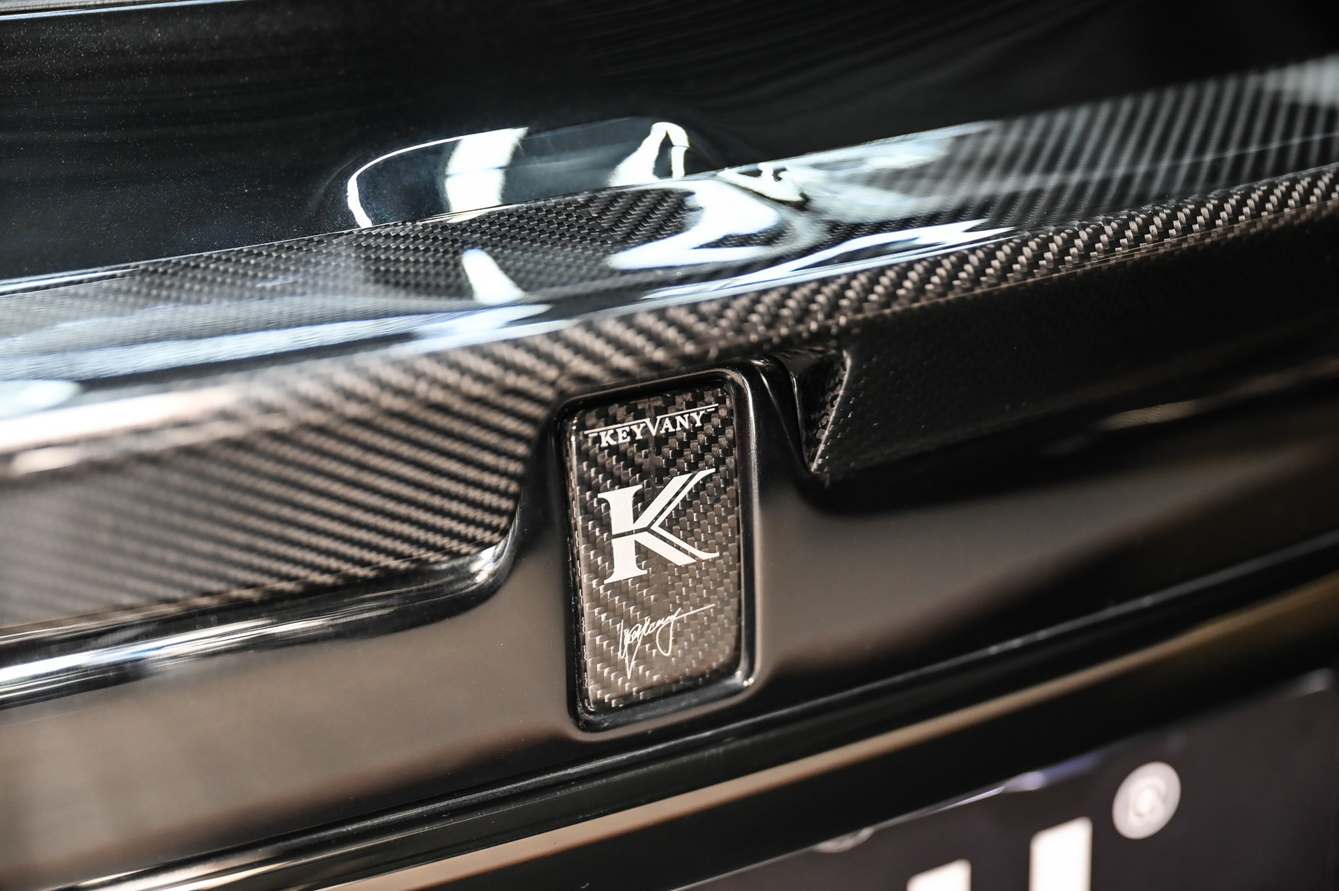 ROLLS-ROYCE Cullinan 6.7 V12 Black Badge KEYVANY HAYULA 1 of 20-image-28