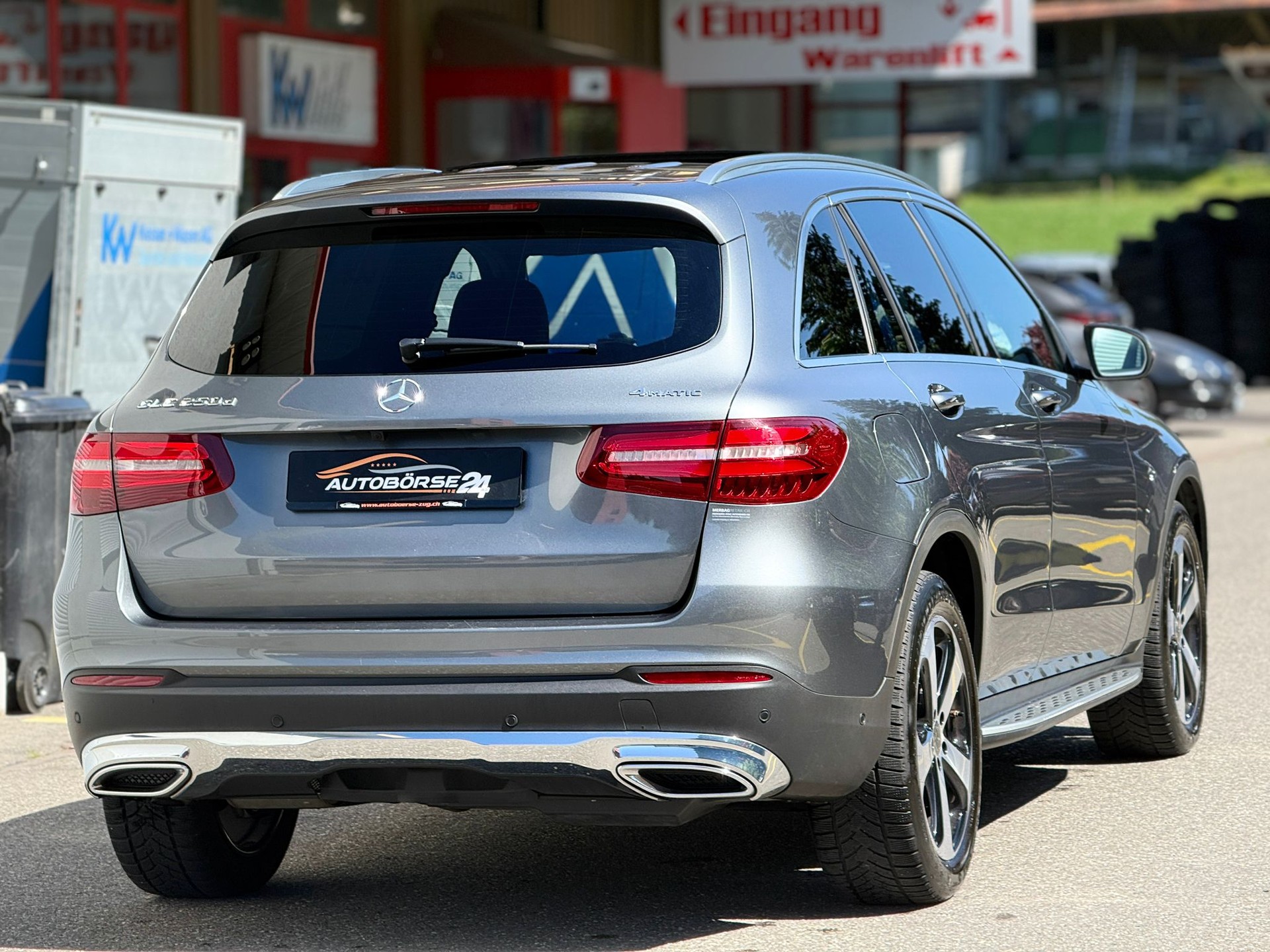 MERCEDES-BENZ GLC 250 d Exclusive 4m-image-4
