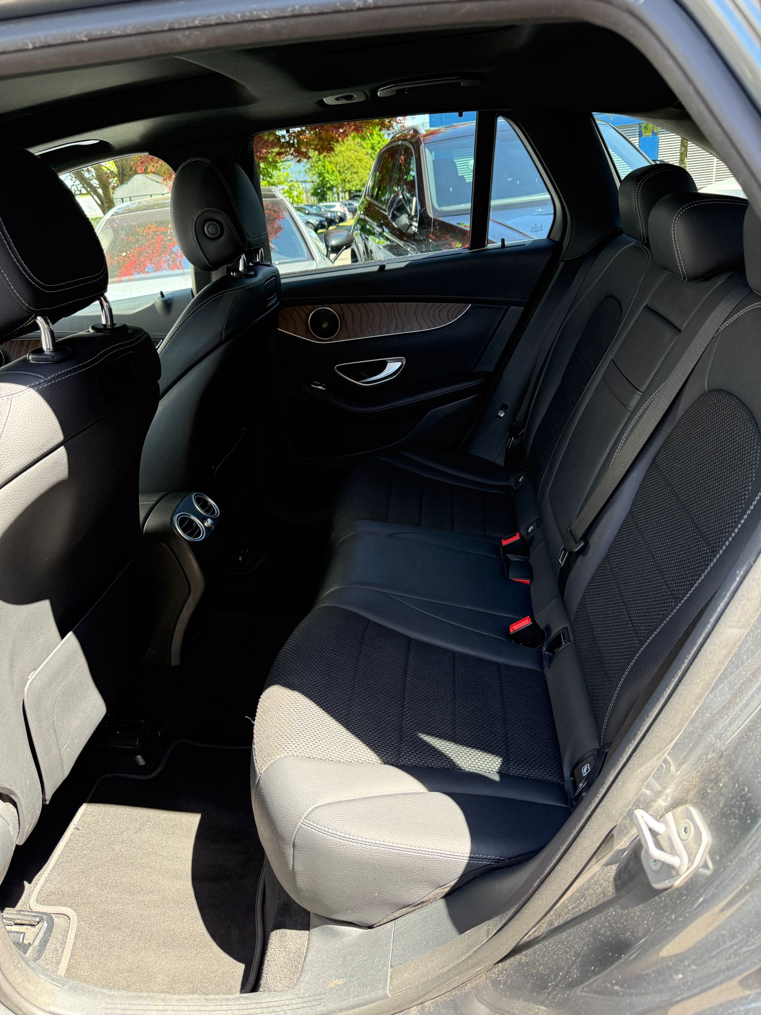 MERCEDES-BENZ GLC 250 d Exclusive 4m-image-10
