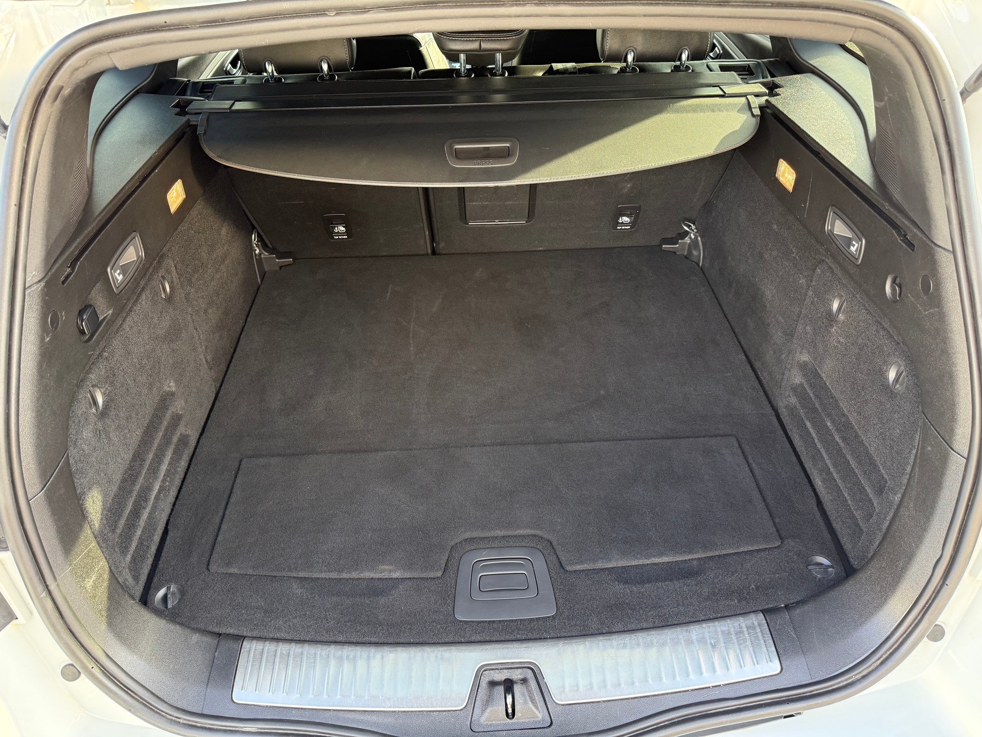 RENAULT Talisman Grandtour 2.0 Blue dCi Intens EDC-image-16