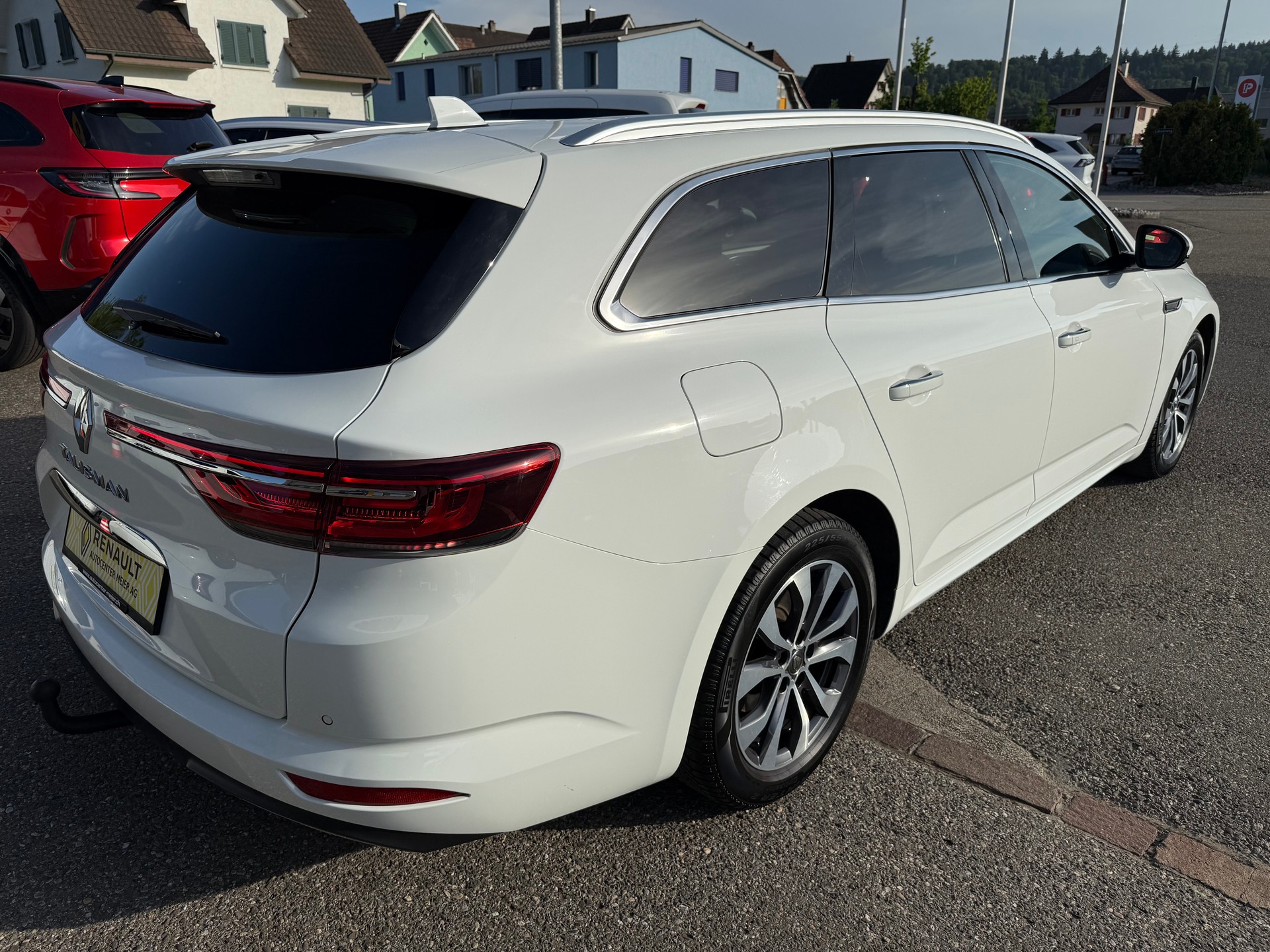 RENAULT Talisman Grandtour 2.0 Blue dCi Intens EDC-image-4