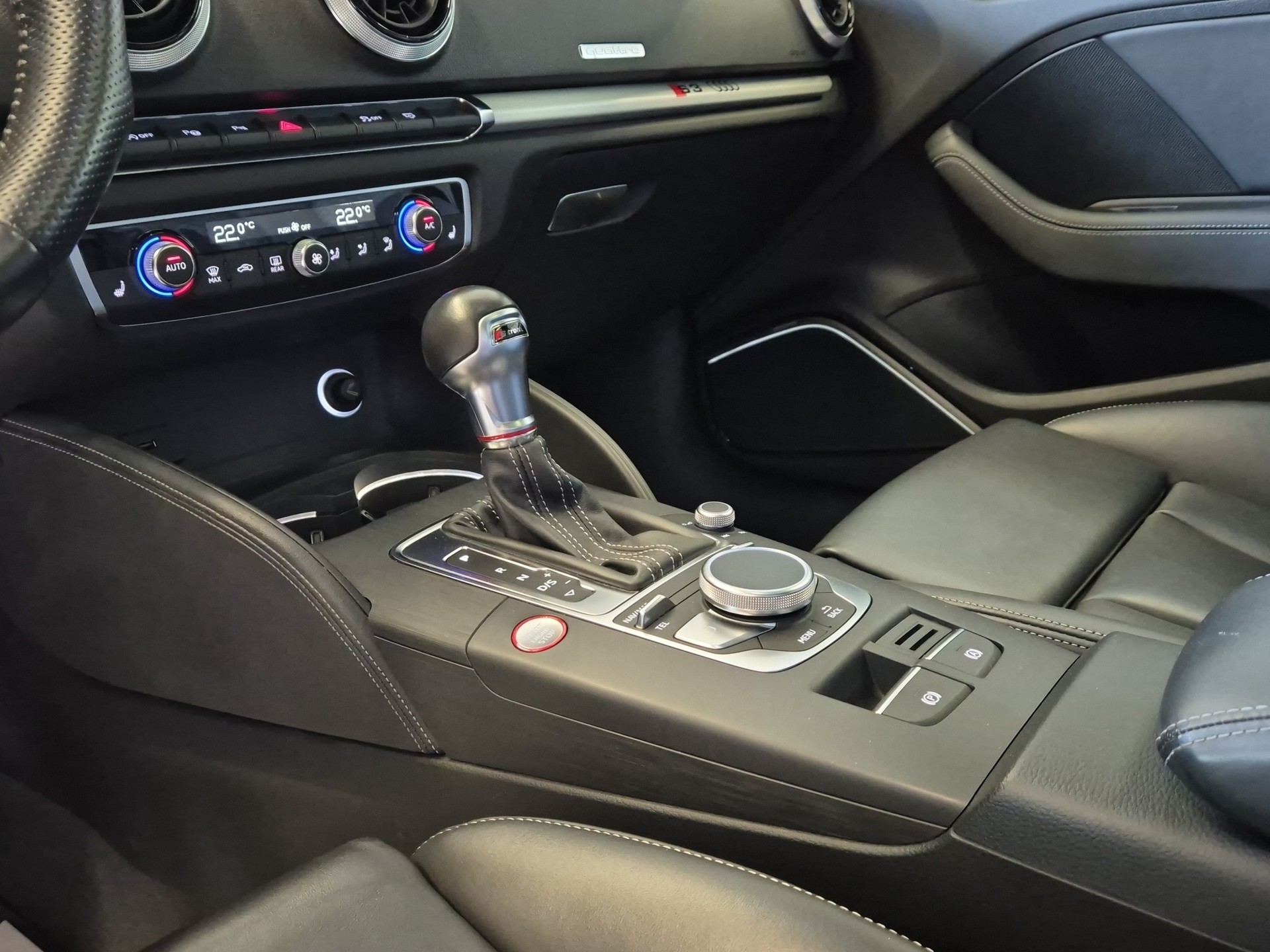 AUDI S3 Sportback 2.0 TFSI quattro S-tronic, OHNE OPF, RS-LOOK-image-22