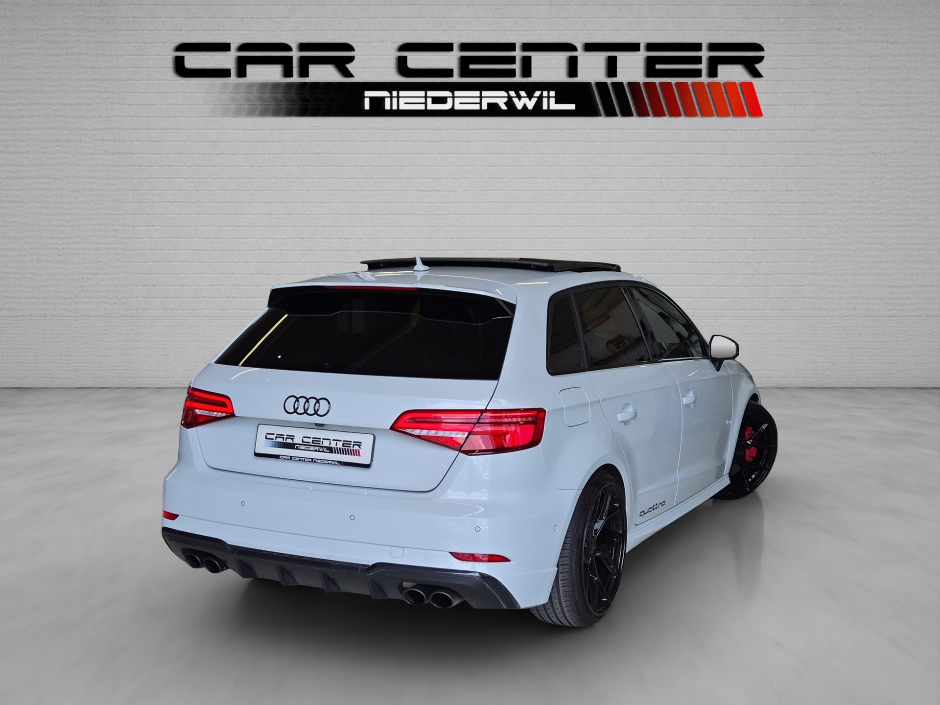 AUDI S3 Sportback 2.0 TFSI quattro S-tronic, OHNE OPF, RS-LOOK-showroom-element-1