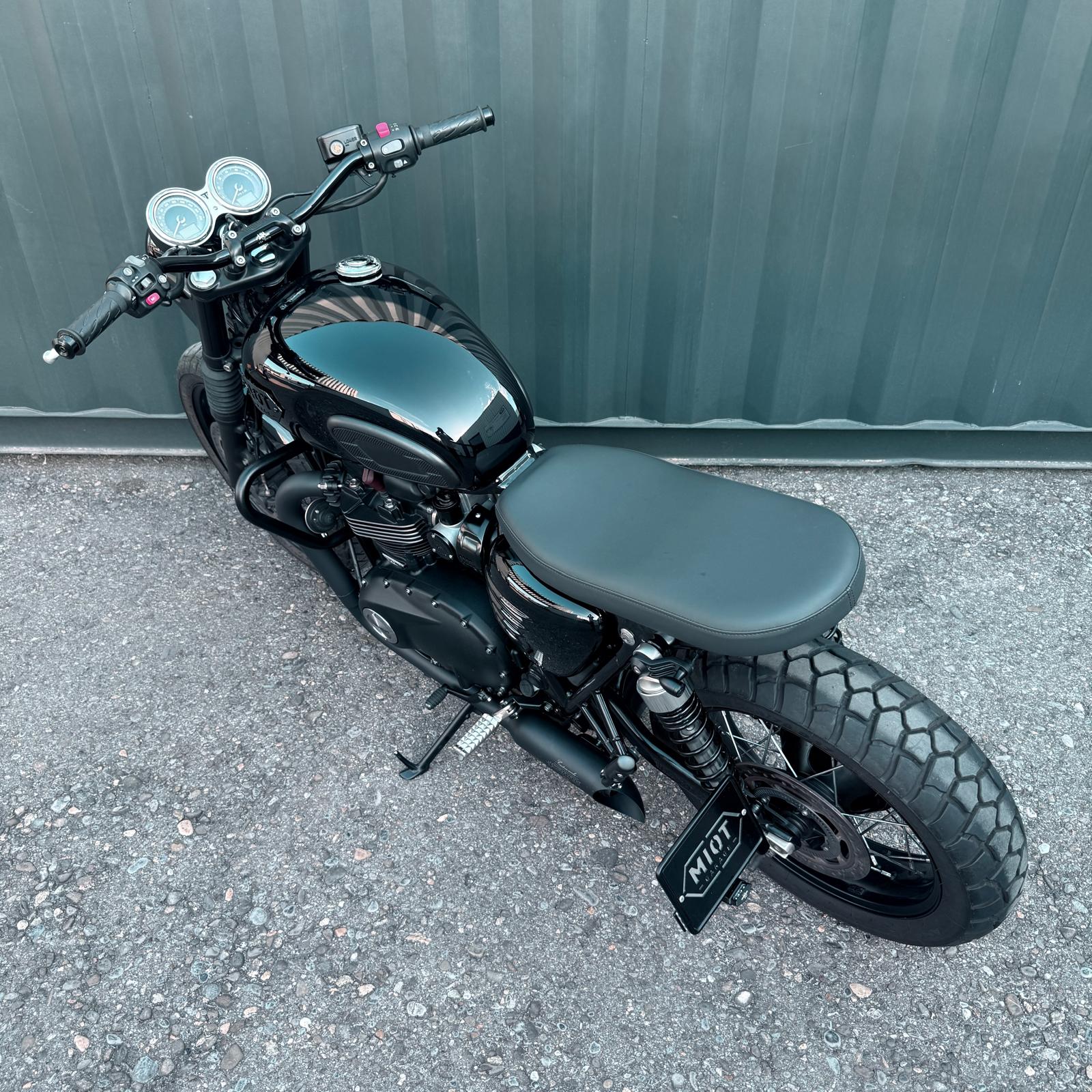 TRIUMPH Bonneville T120 Black-image-9