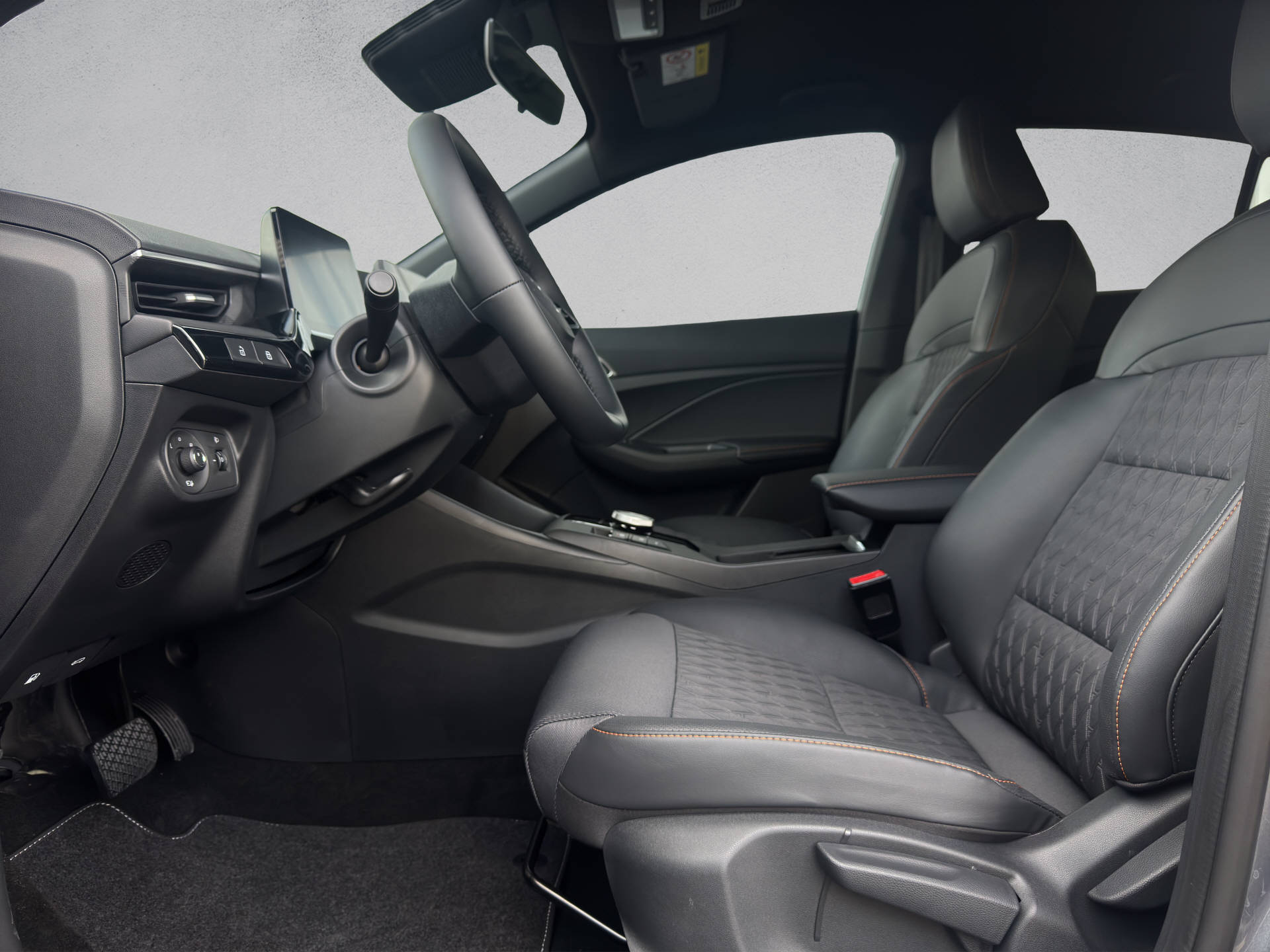 MG 3 1.5 Hybrid+ Luxury-image-14
