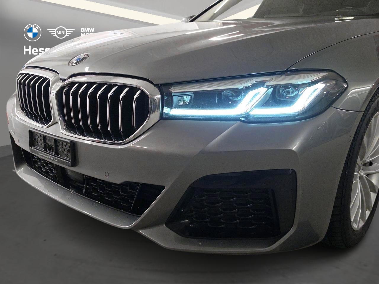 BMW 530d xDrive Touring M Sport-image-6
