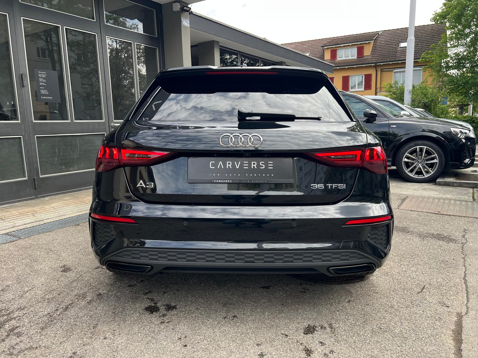 AUDI A3 Sportback 1.5 35 TFSI S Line S-Tronic-showroom-element-3