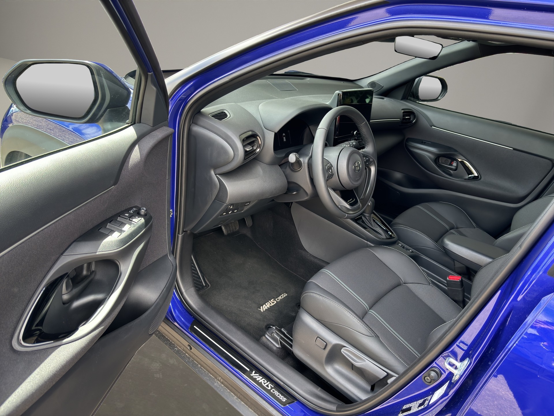 TOYOTA Yaris Cross 1.5 Elegant e-CVT-image-13