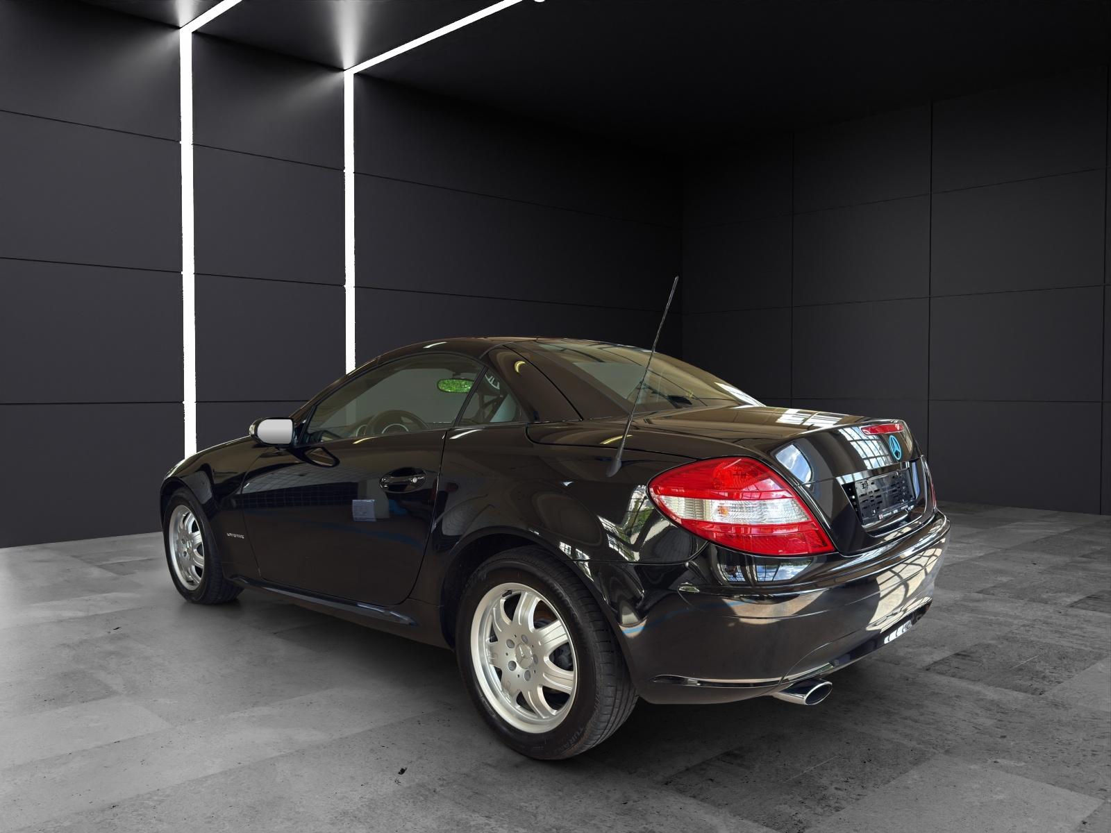 MERCEDES-BENZ SLK 200 Kompressor Cabriolet-showroom-element-2