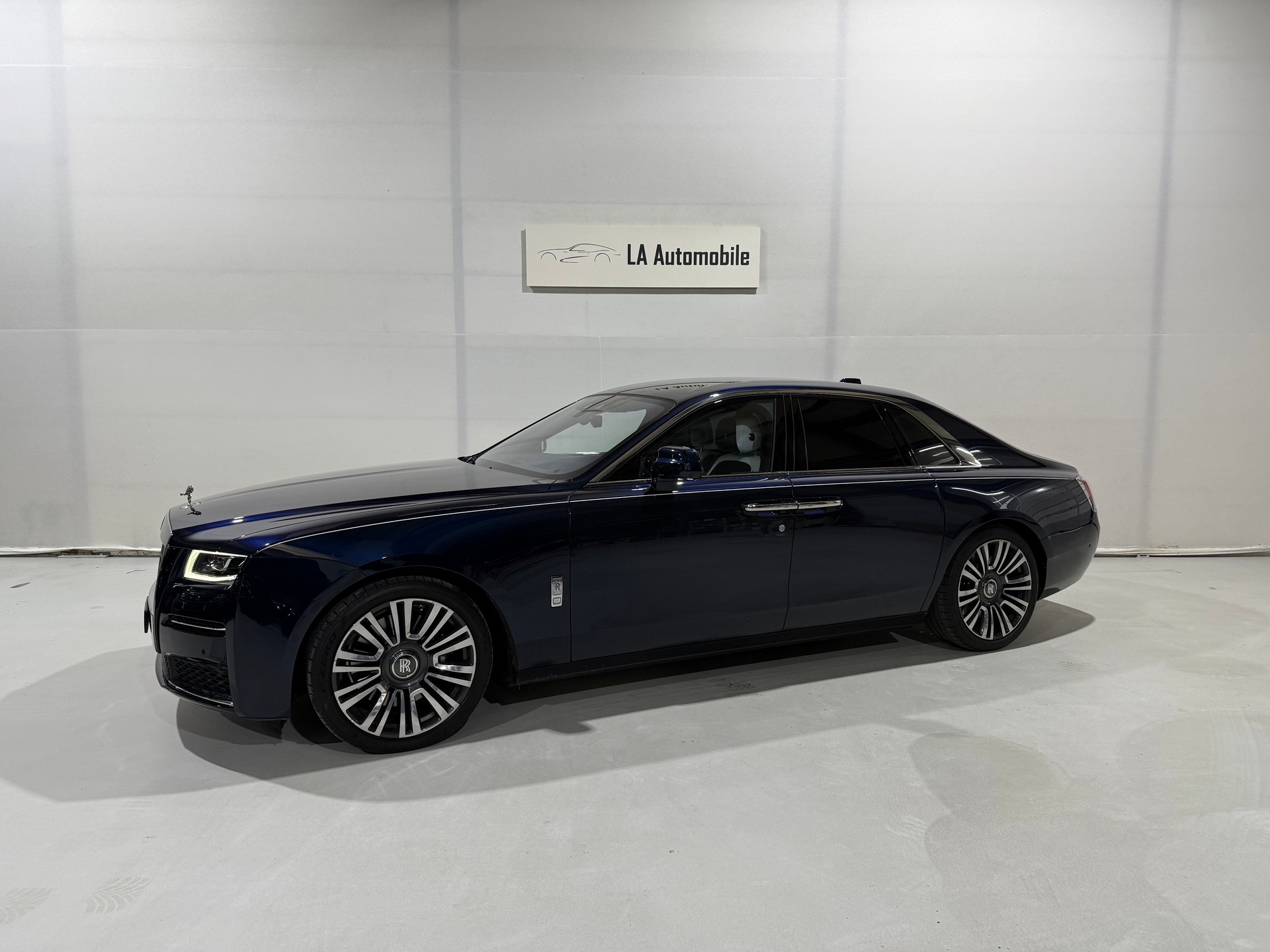 ROLLS-ROYCE Ghost II 6.75 V12 CH Fahrzeug-image-1