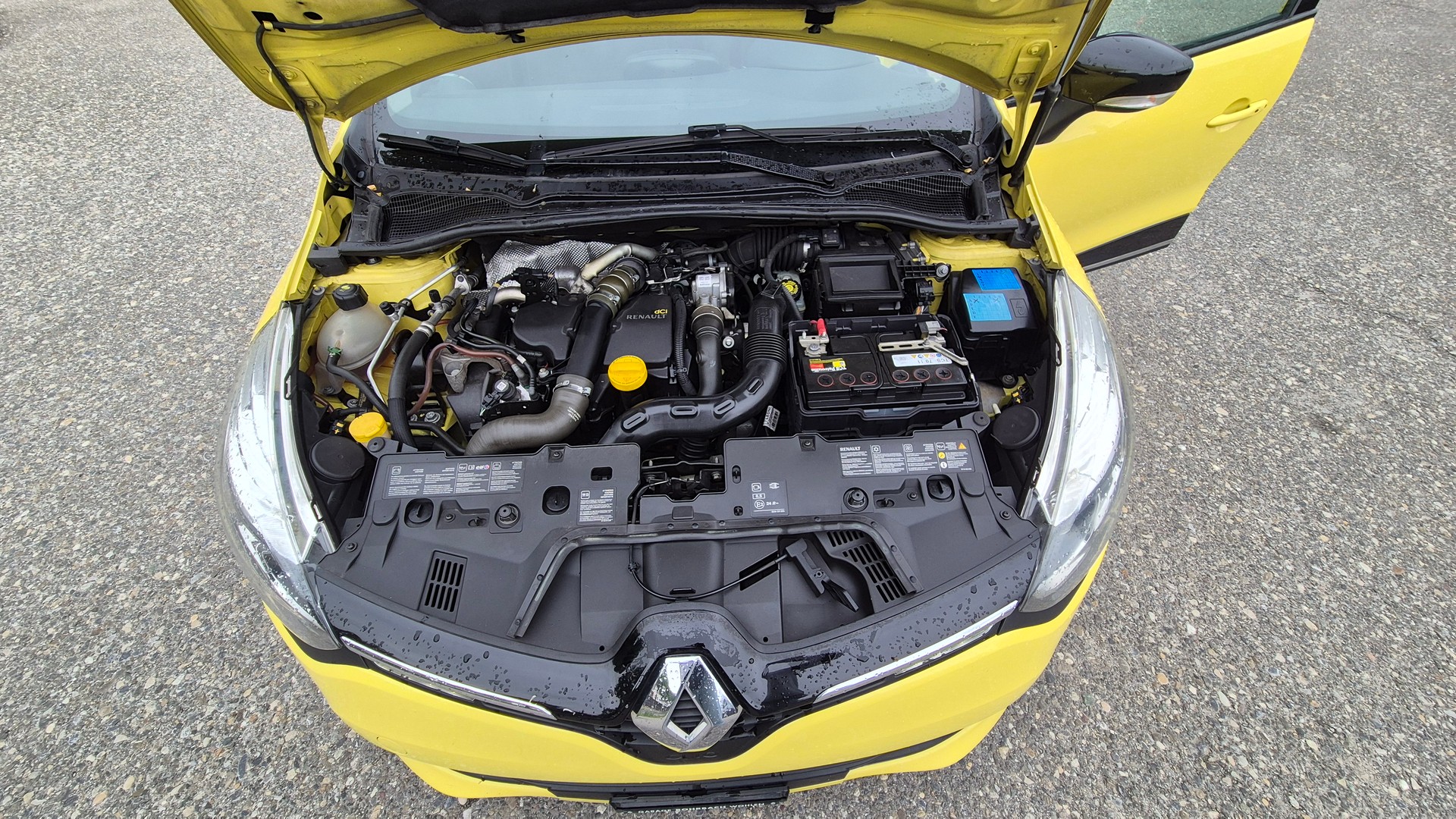 RENAULT Clio 1.5 dCi Dynamique-image-11
