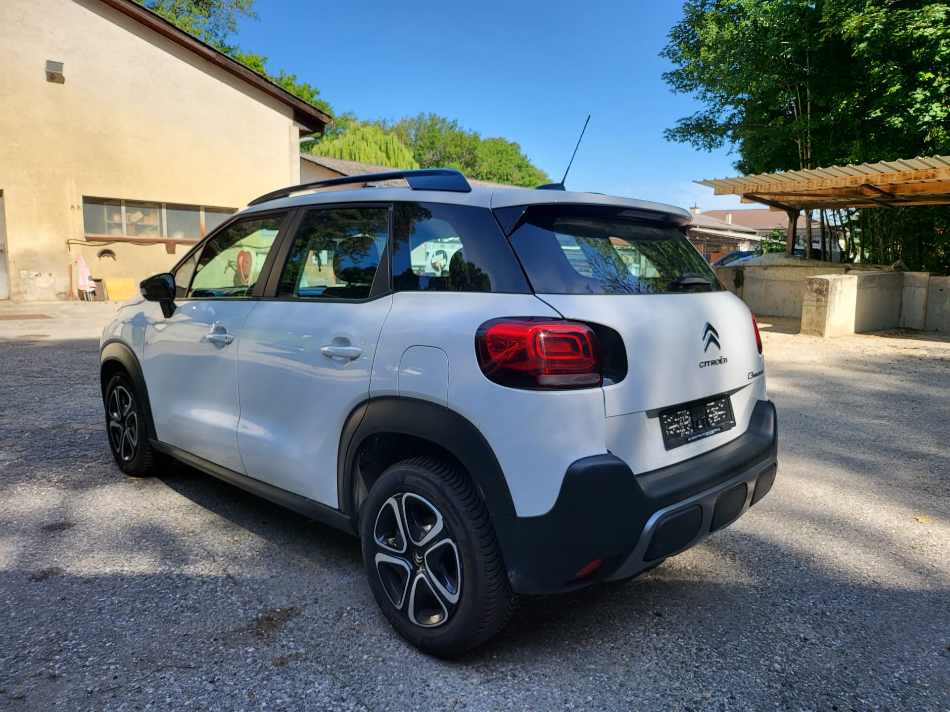 CITROEN C3 Aircross 1.2i PureTech Origins-image-2