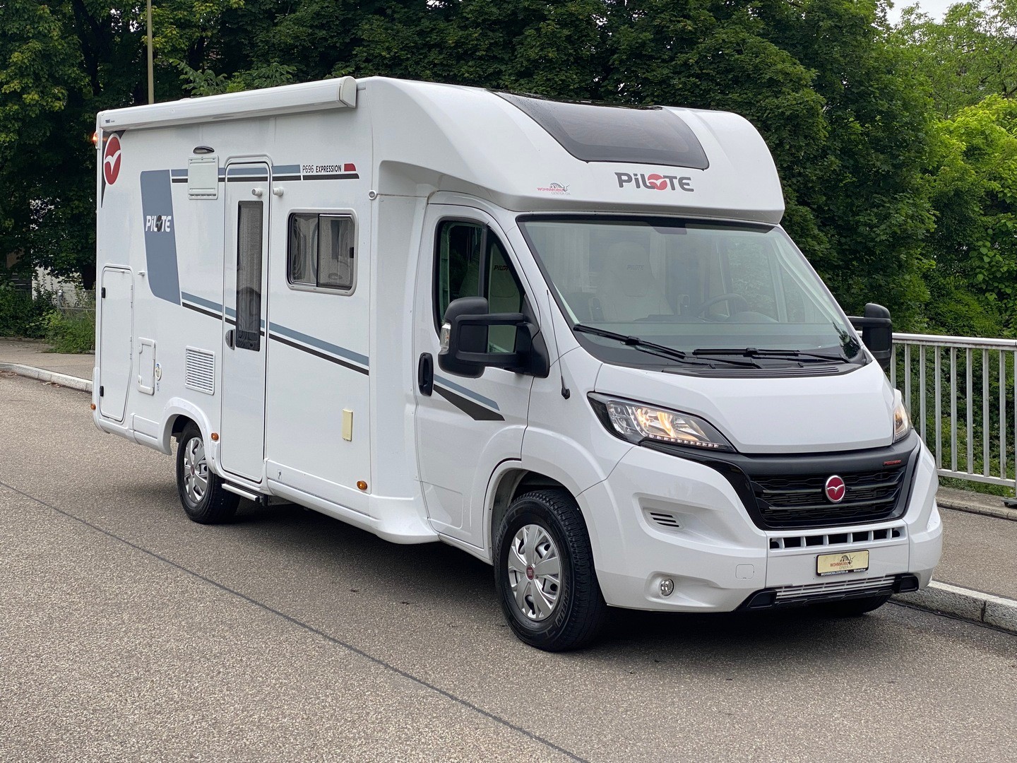 PILOTE P696, Fiat Ducato 2.2MJ 160PS Automat