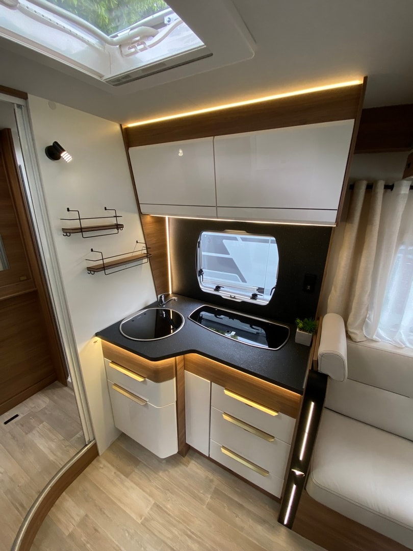 PILOTE P696, Fiat Ducato 2.2MJ 160PS Automat-image-7