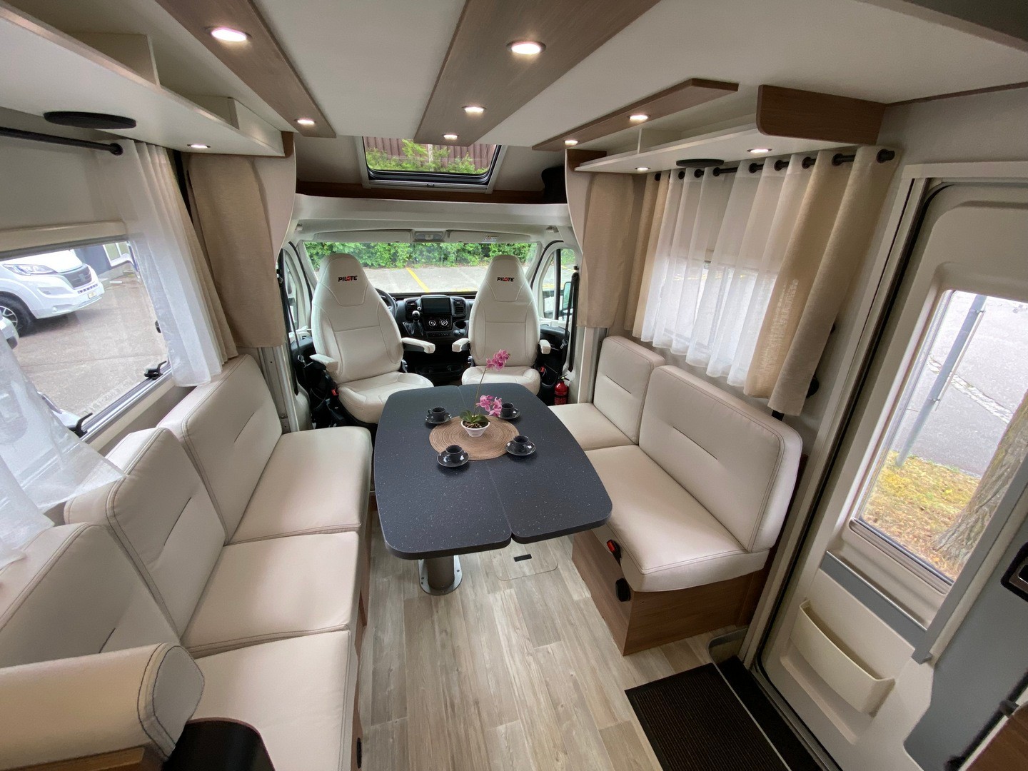 PILOTE P696, Fiat Ducato 2.2MJ 160PS Automat-image-5