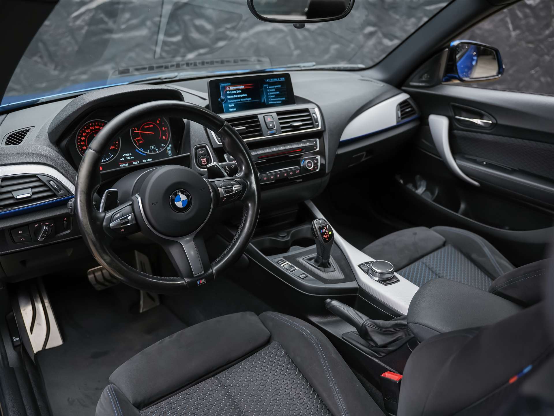 BMW 225d M Sport Steptronic *Harman/Kardon* Sitzheizung*Tempomat*-image-8
