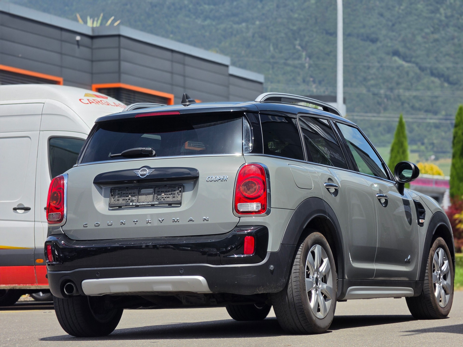 MINI Countryman Cooper ALL4-image-4
