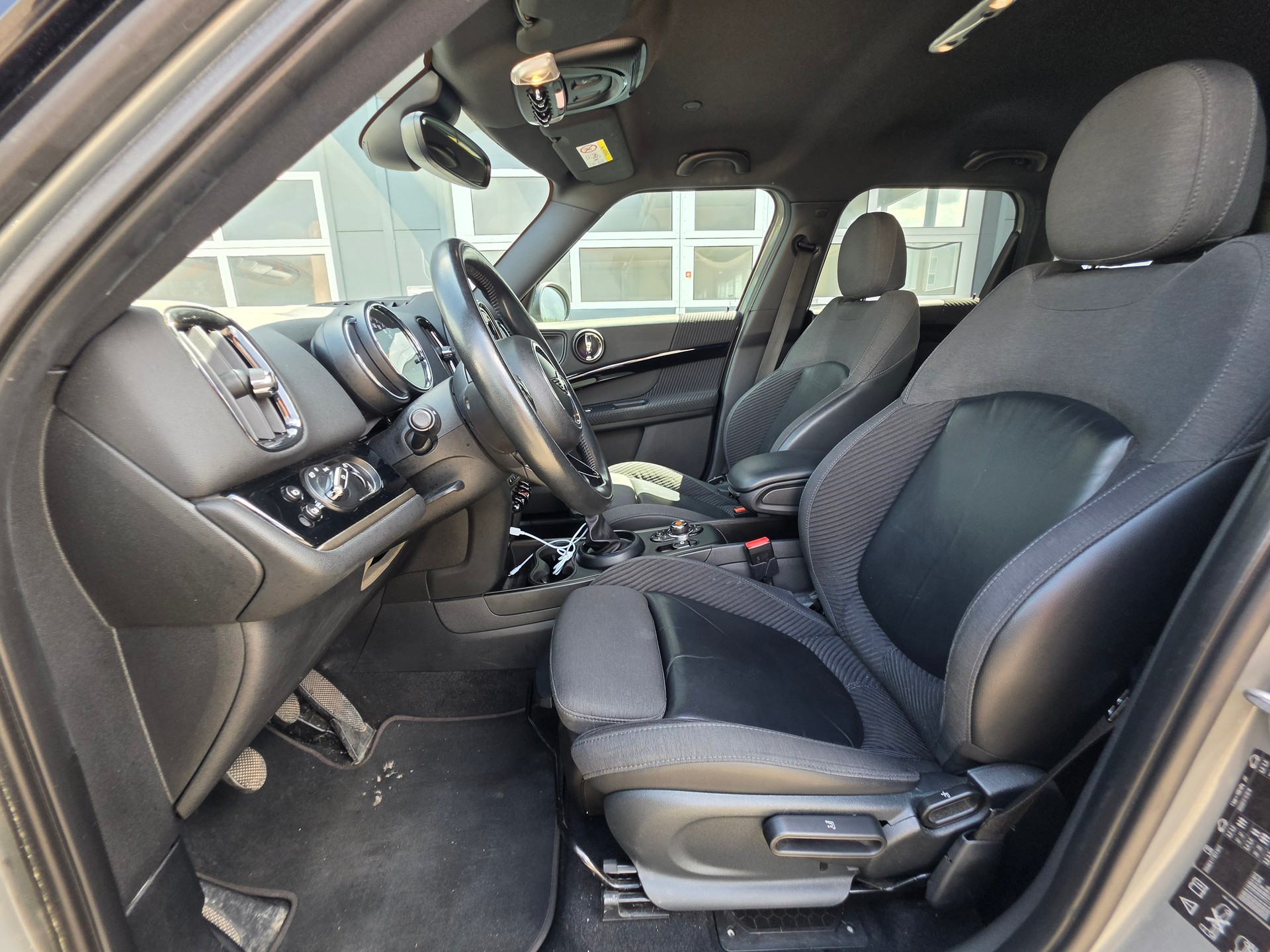 MINI Countryman Cooper ALL4-image-8