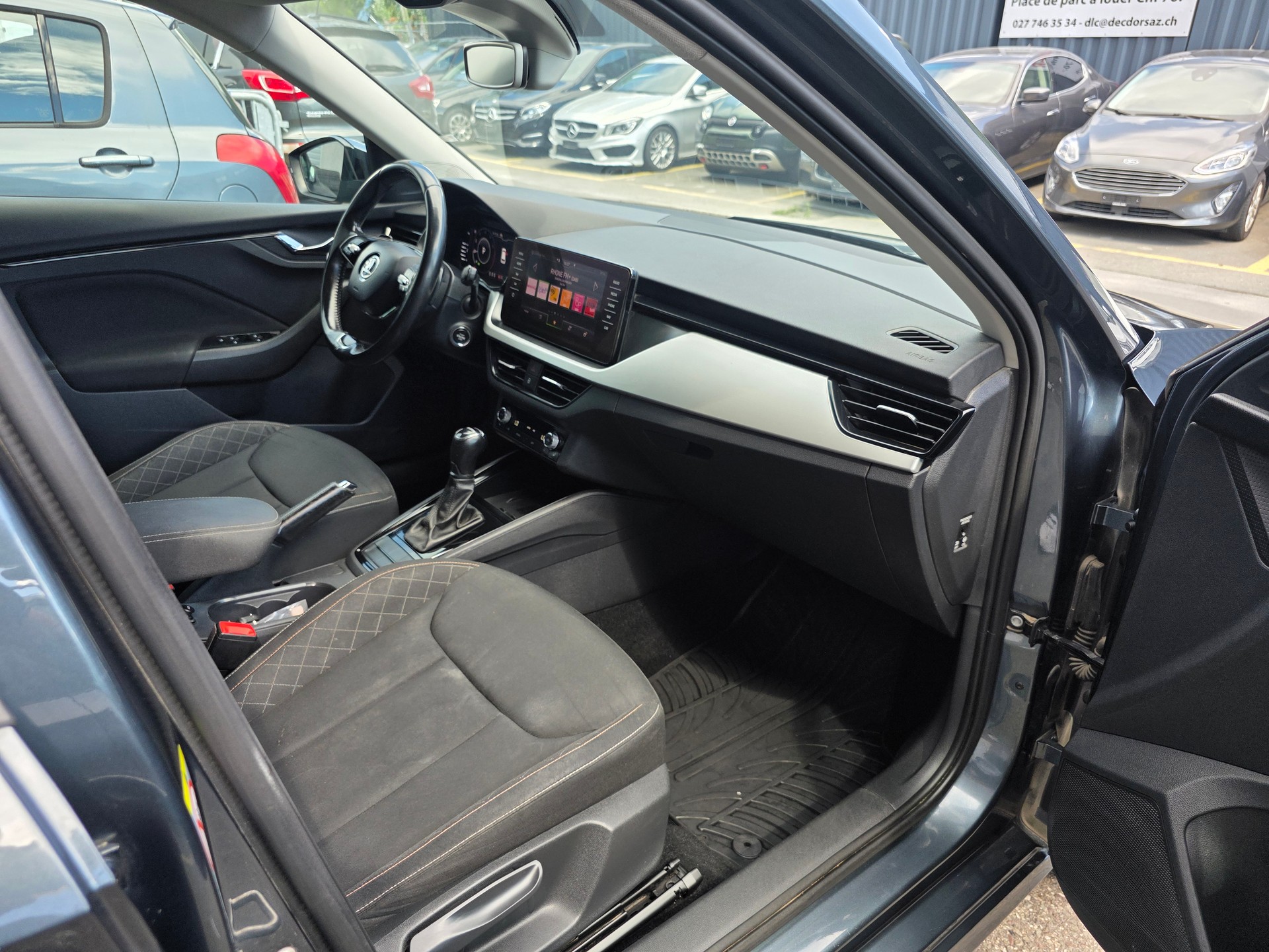SKODA Kamiq 1.0 TSI Drive 125 DSG-image-6