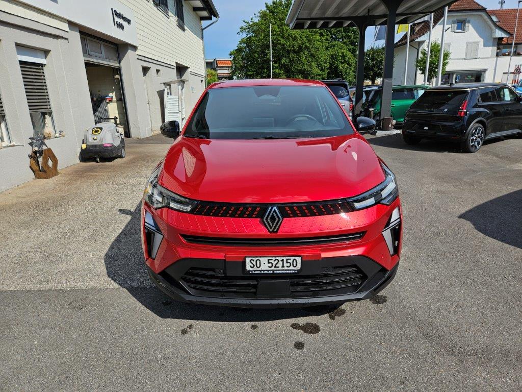 RENAULT Captur 1.3 TCe 140 techno-showroom-element-1