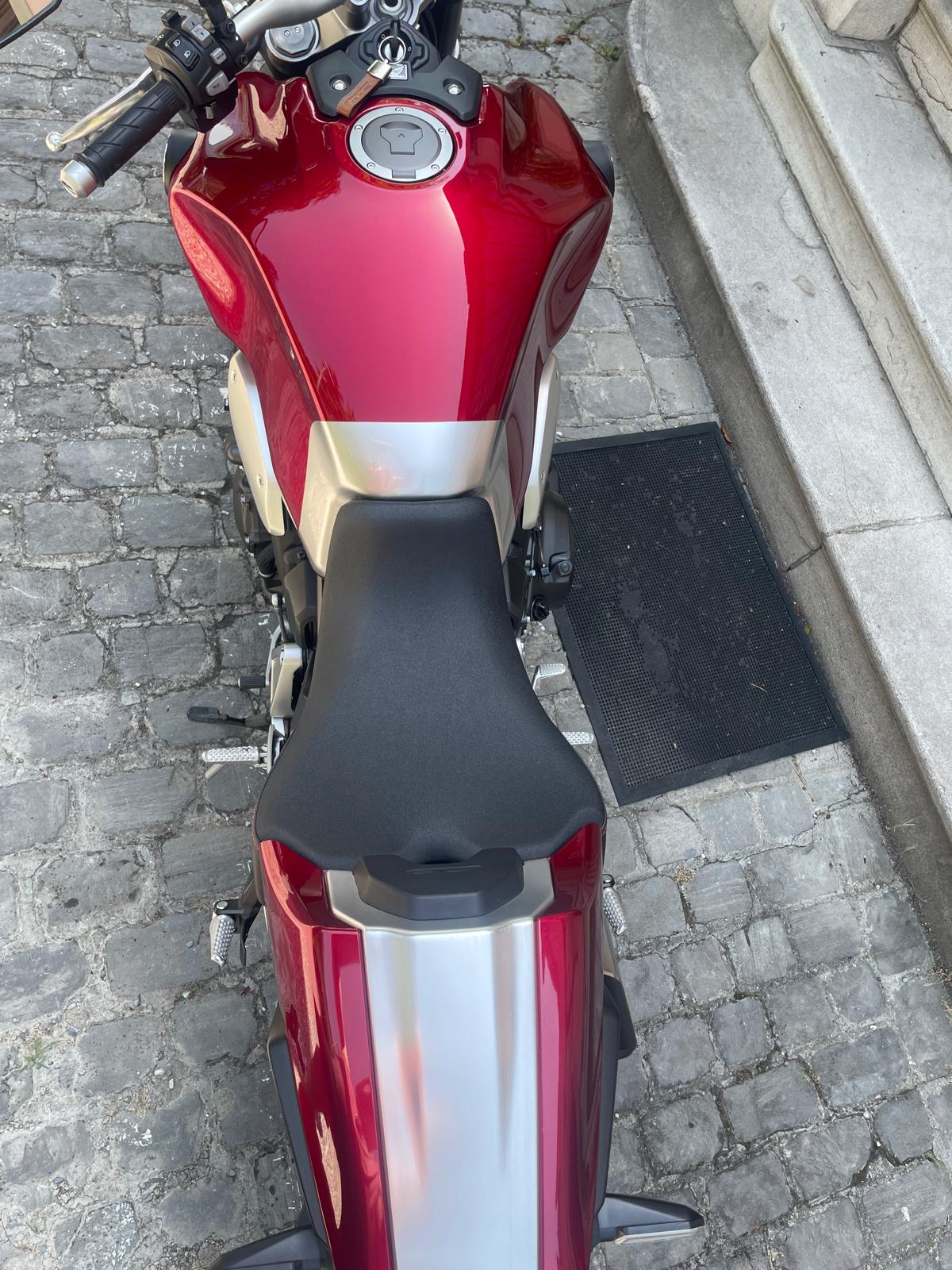 HONDA CB 1000 R ABS-image-2