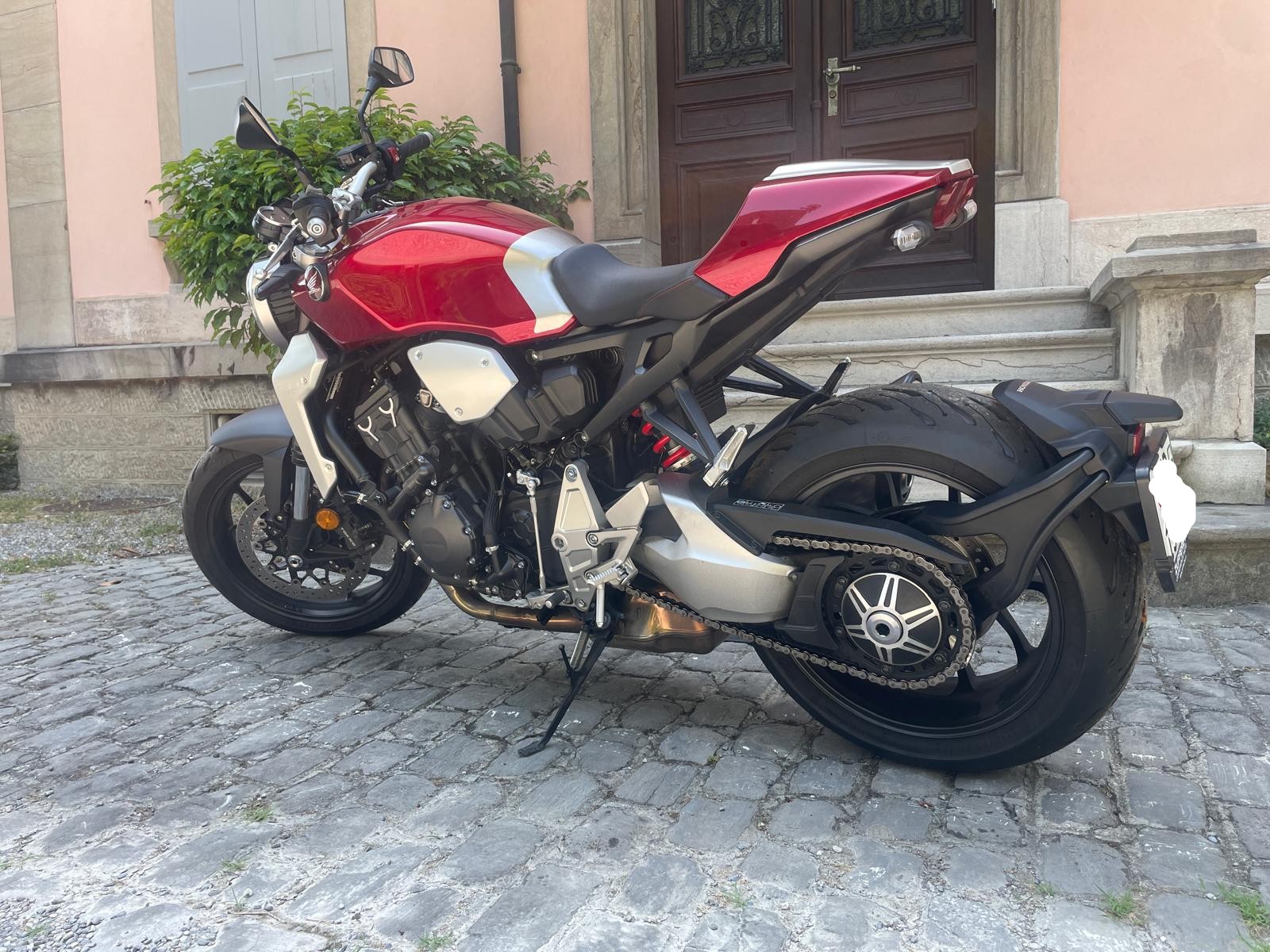 HONDA CB 1000 R ABS-image-3