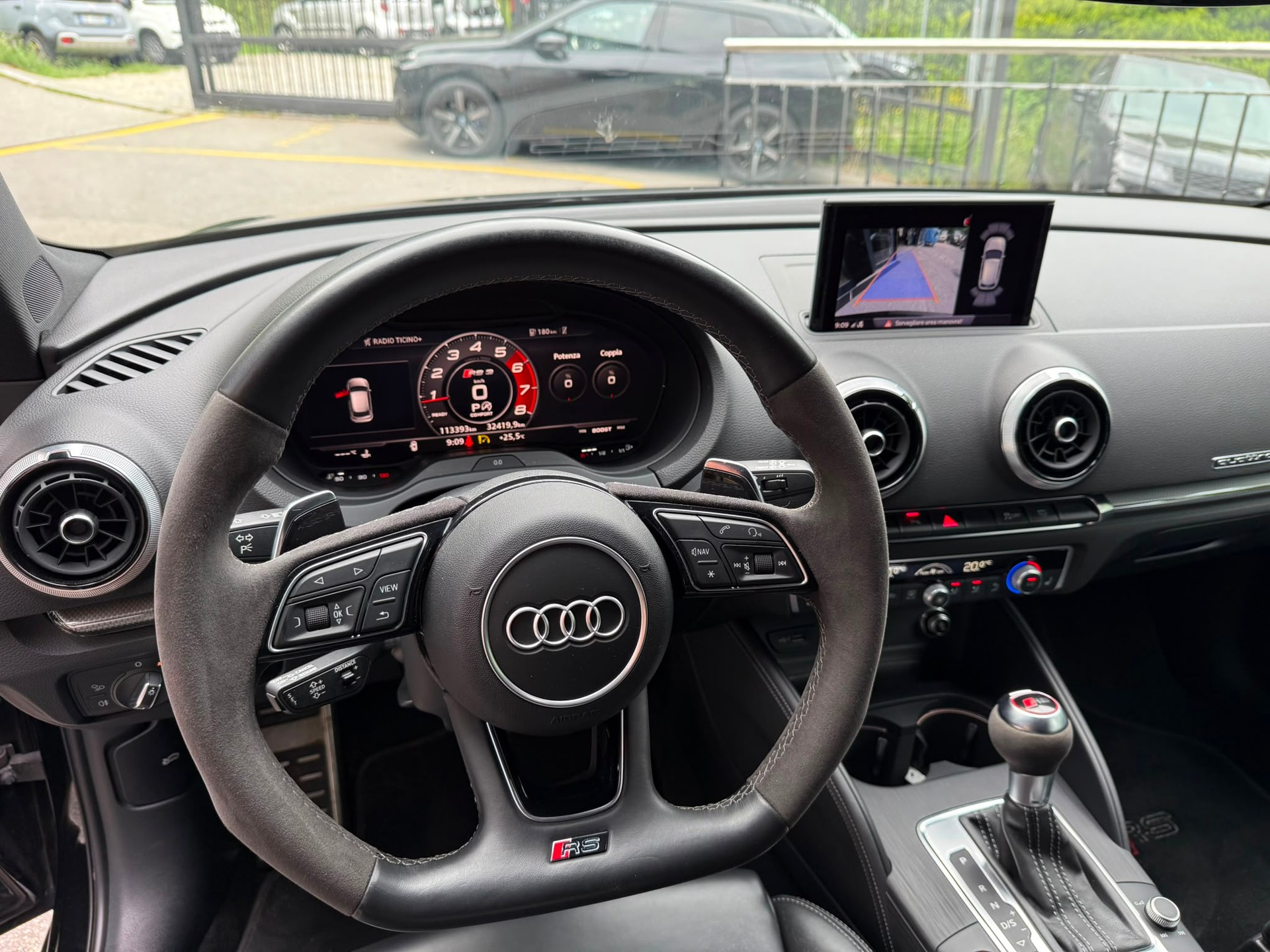 AUDI RS3 Sportback 2.5 TSI quattro S-tronic-image-11