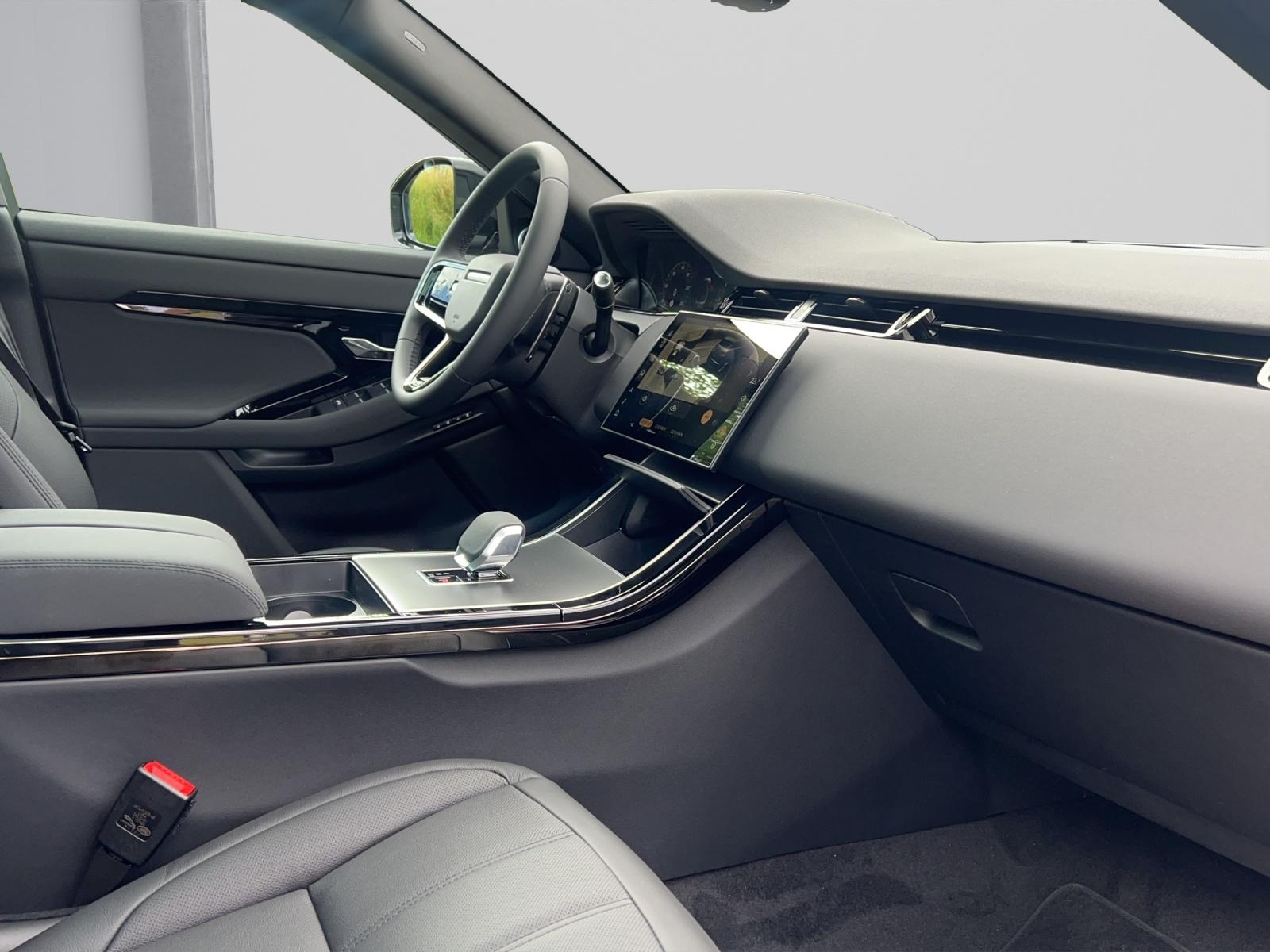 LAND ROVER Range Rover Evoque 2.0 T 250 Dynamic SE mit Surround Camera-image-10