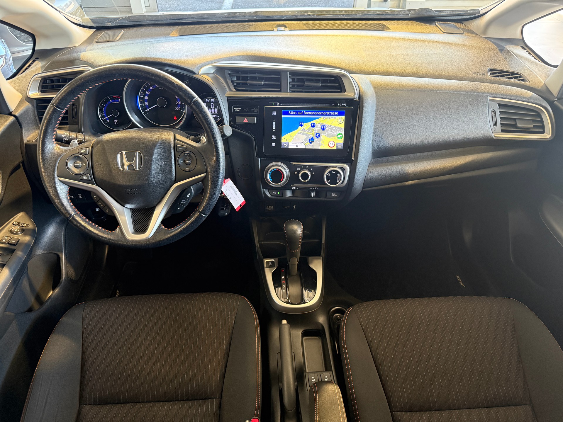 HONDA Jazz 1.5i-VTEC Dynamic CVT ***ANHÄNGERKUPPLUNG ABNEHMBAR***-image-12