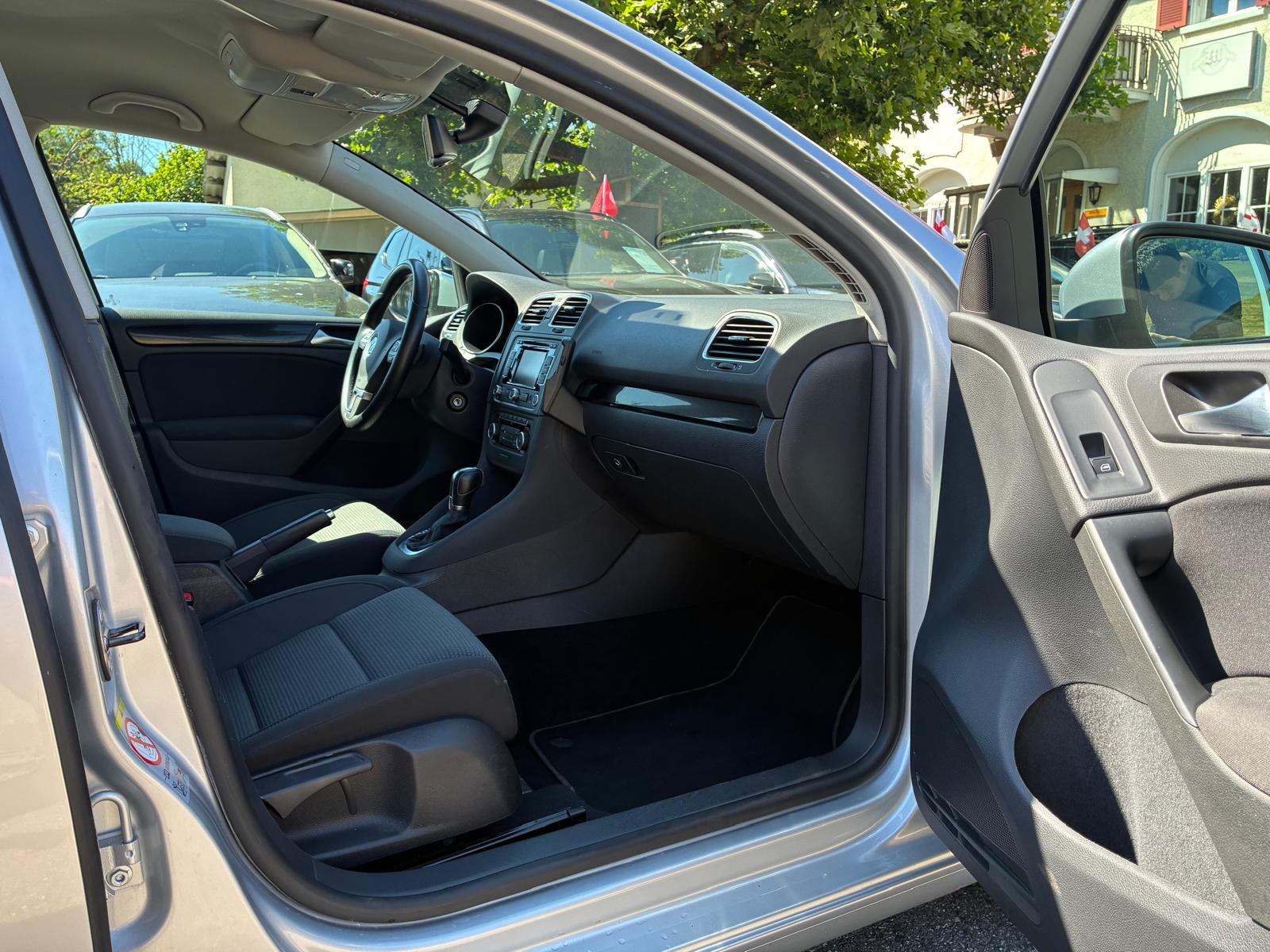 VW Golf 1.4 TSI Comfortline DSG-image-15
