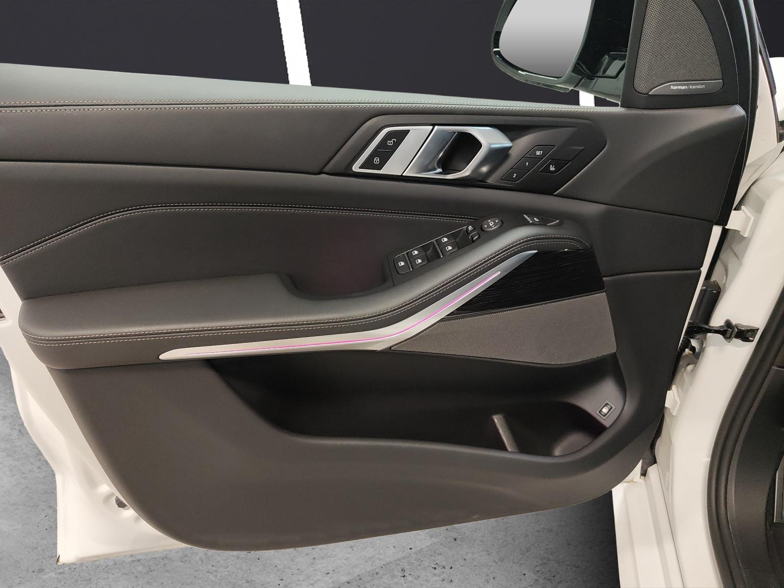 BMW X5 50e xDrive SAG-image-13
