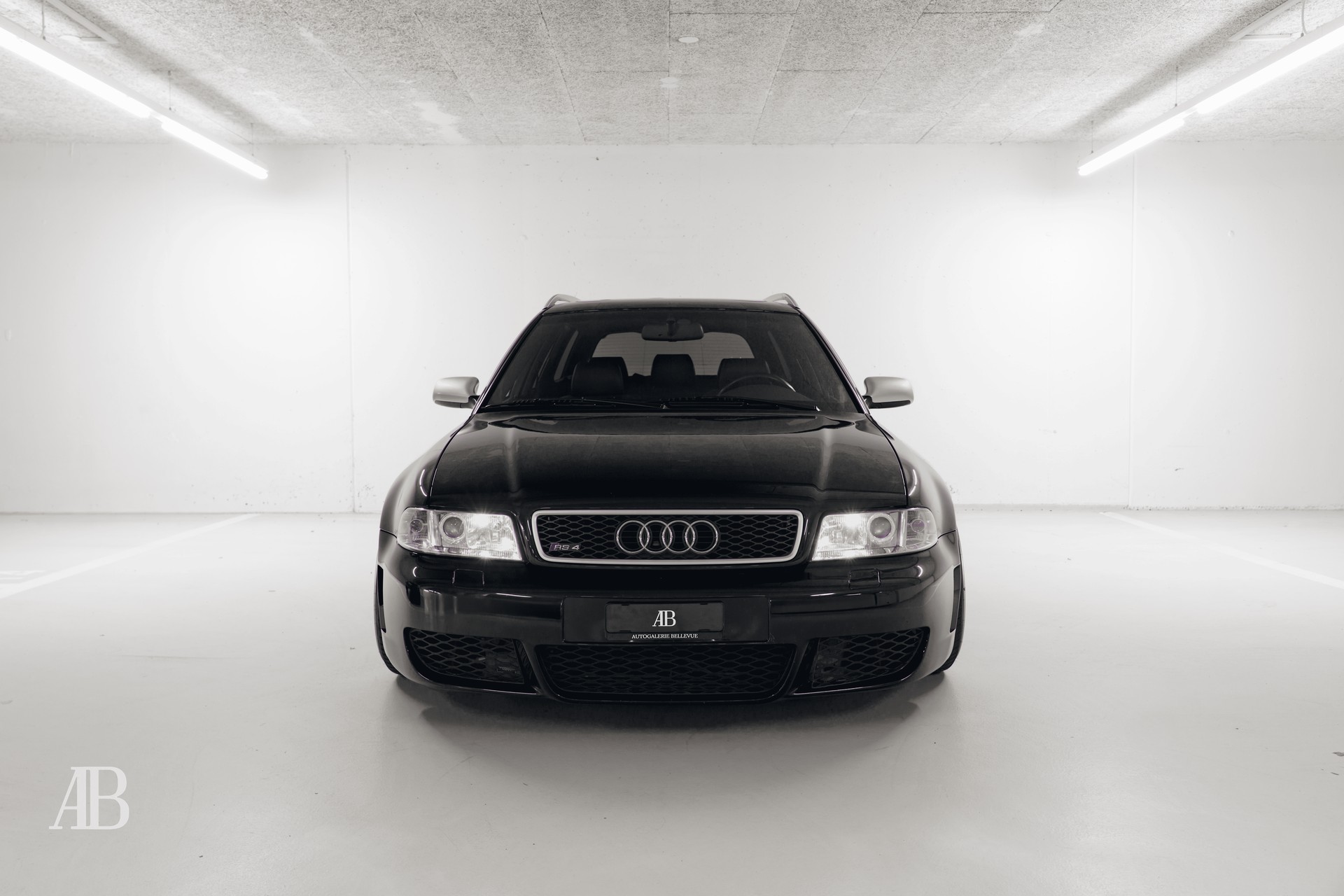 AUDI RS4 Avant 2.7 V6 Biturbo quattro - Sportec-image-1