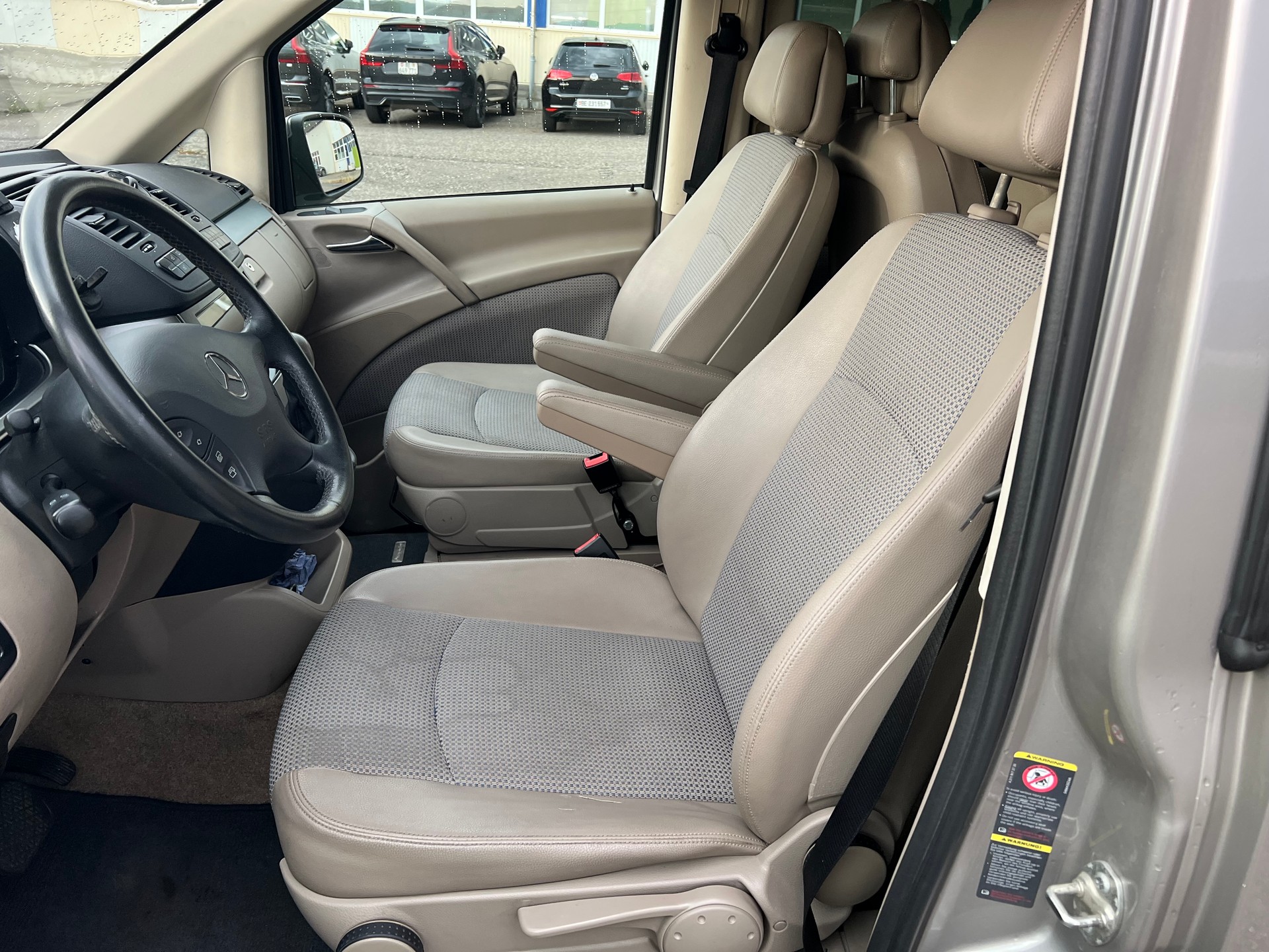 MERCEDES-BENZ VIANO-image-7