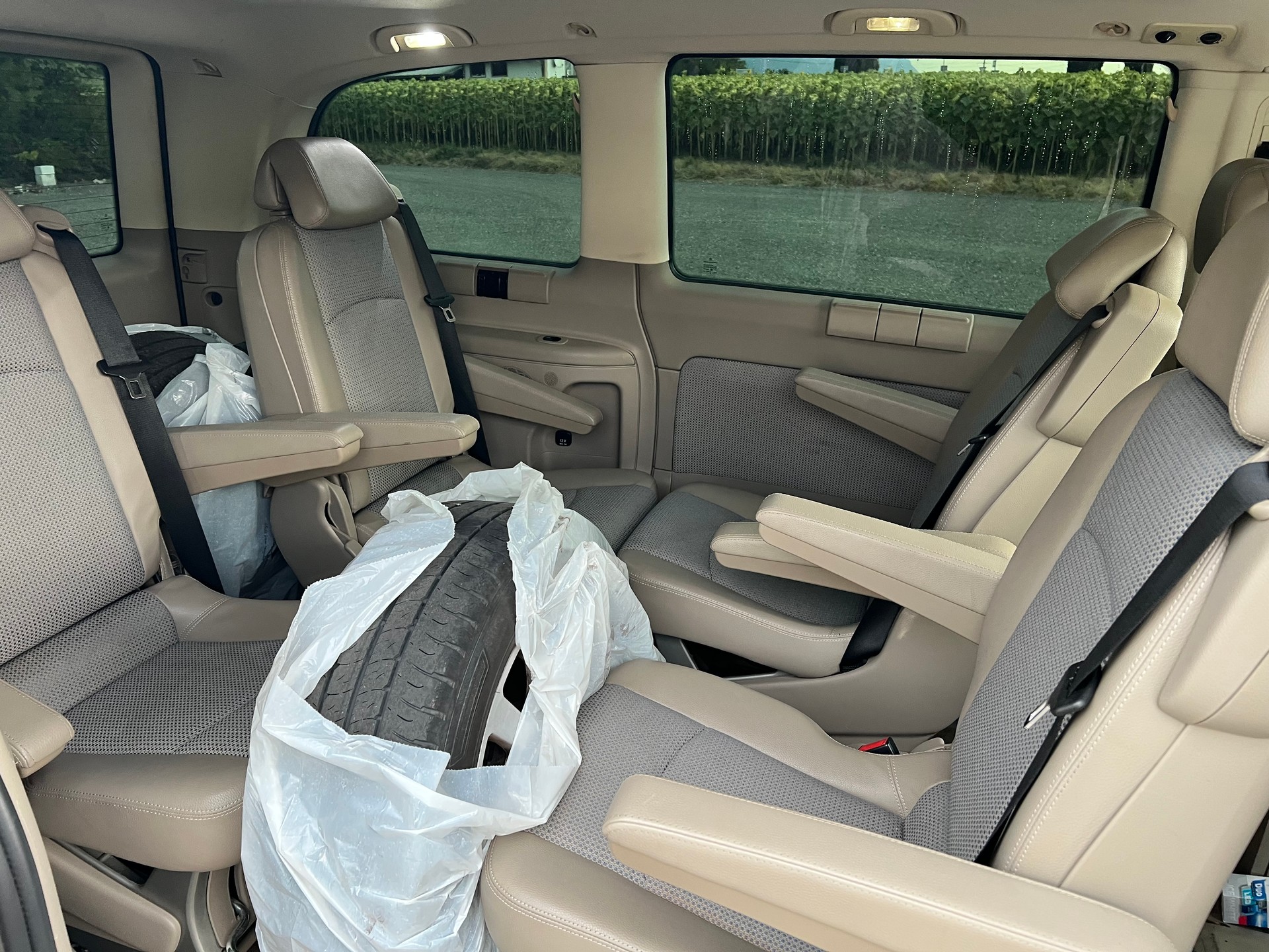 MERCEDES-BENZ VIANO-image-9