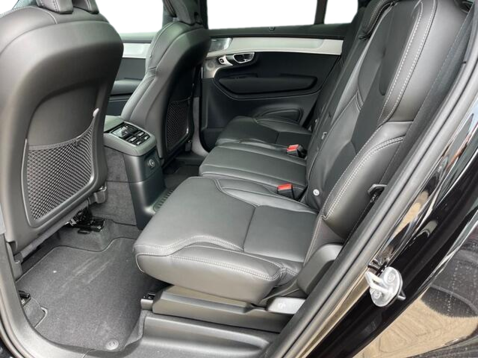 VOLVO XC90 T8 AWD PluginHybrid Black Edition Geartronic-image-15