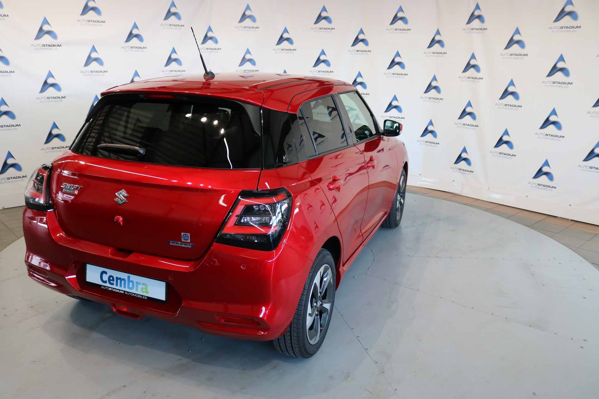 SUZUKI Swift SWISS EDITION Hybrid CVT-image-25