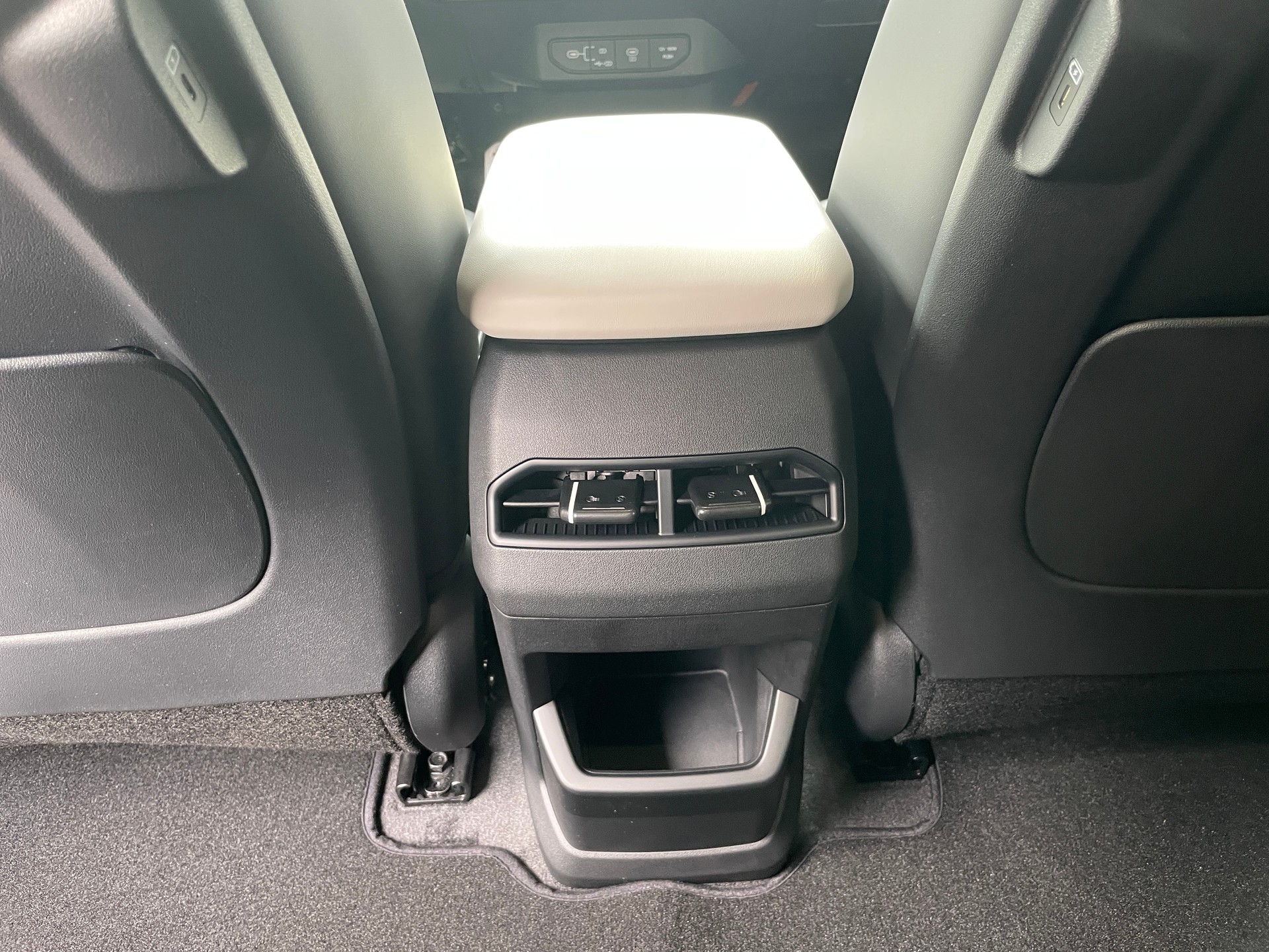 KIA EV4 81,4 kWh GT-Line-image-17